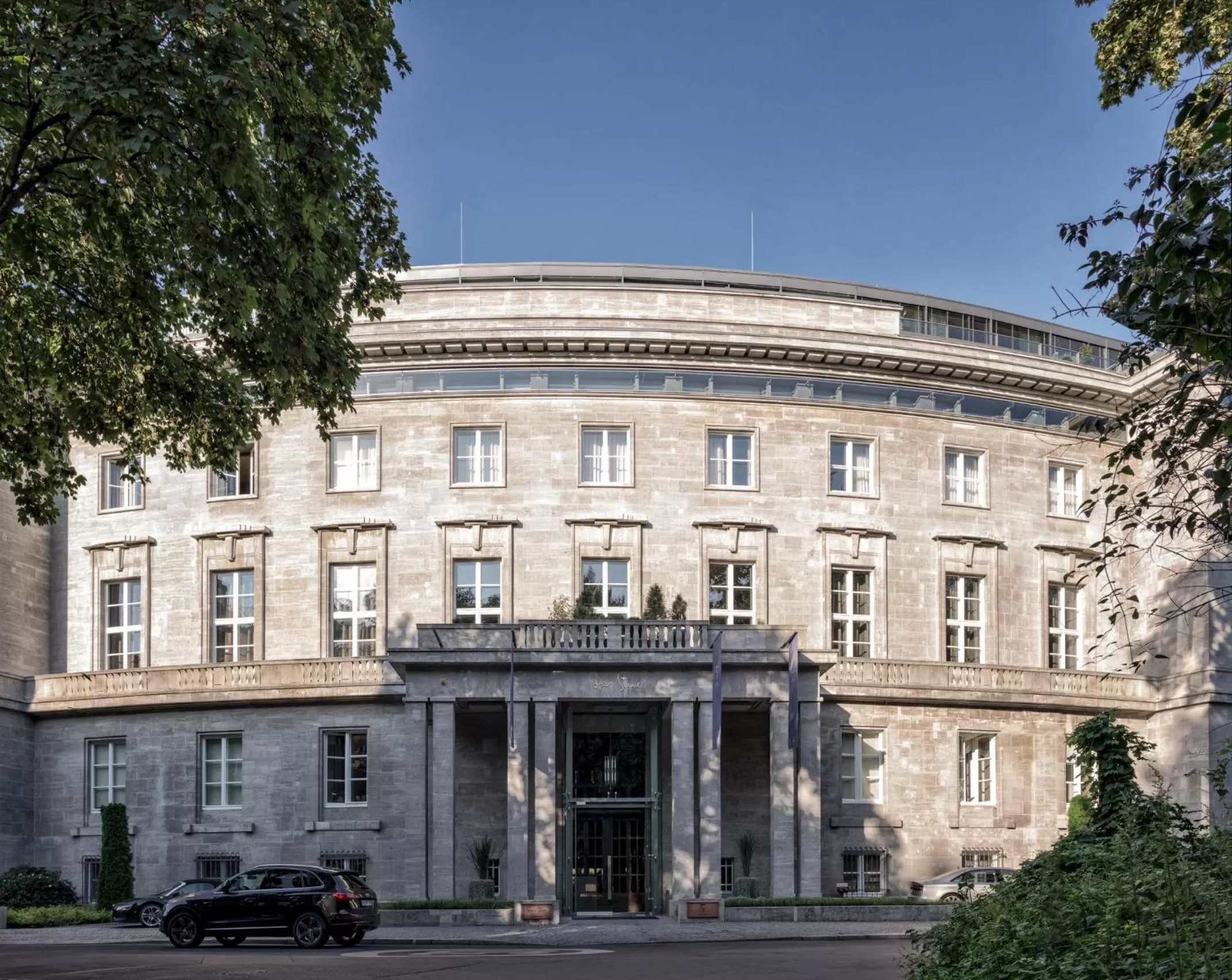 Facade/entrance in Das Stue