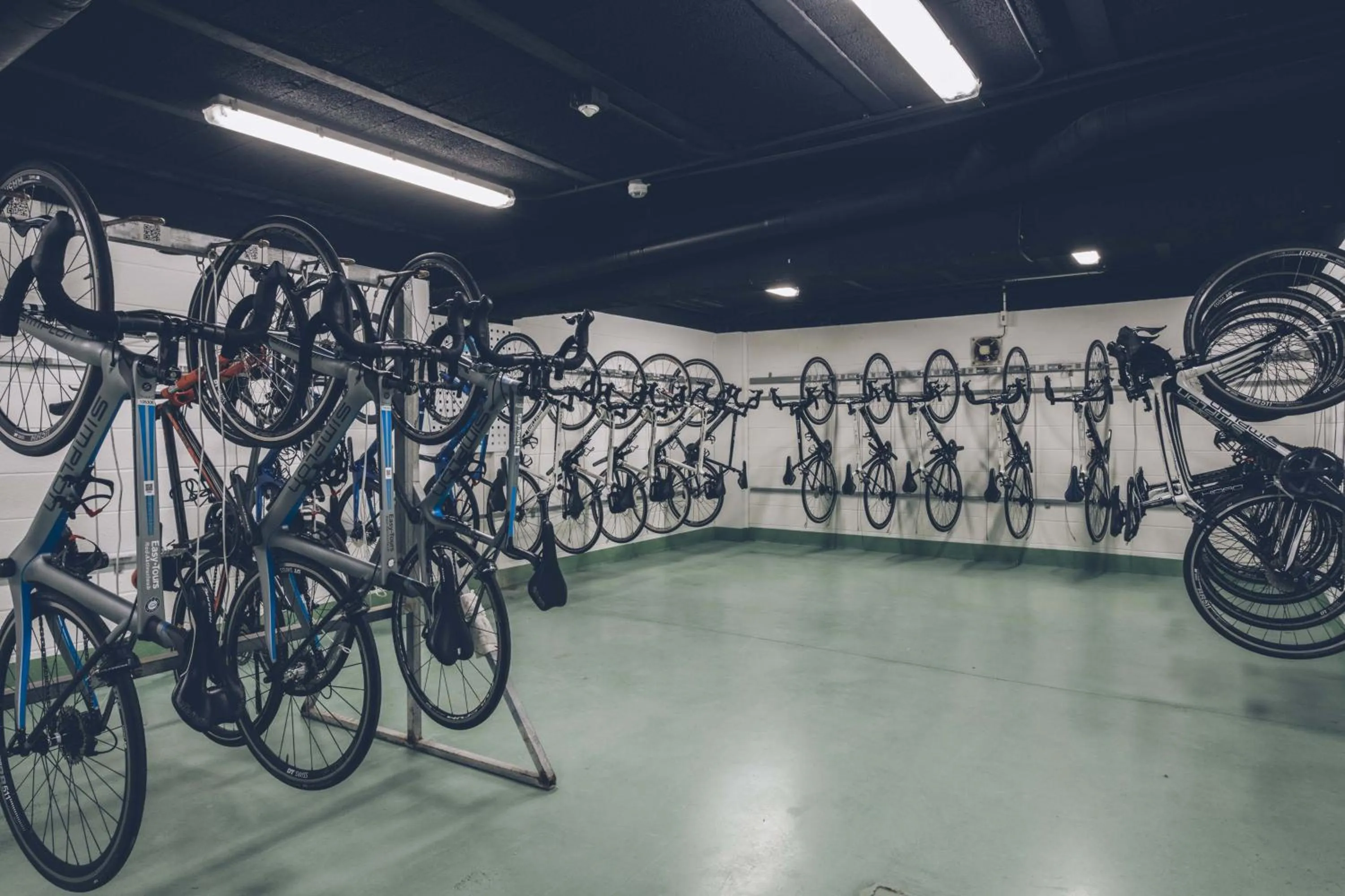 Cycling in AYA Seahotel - Adults Only