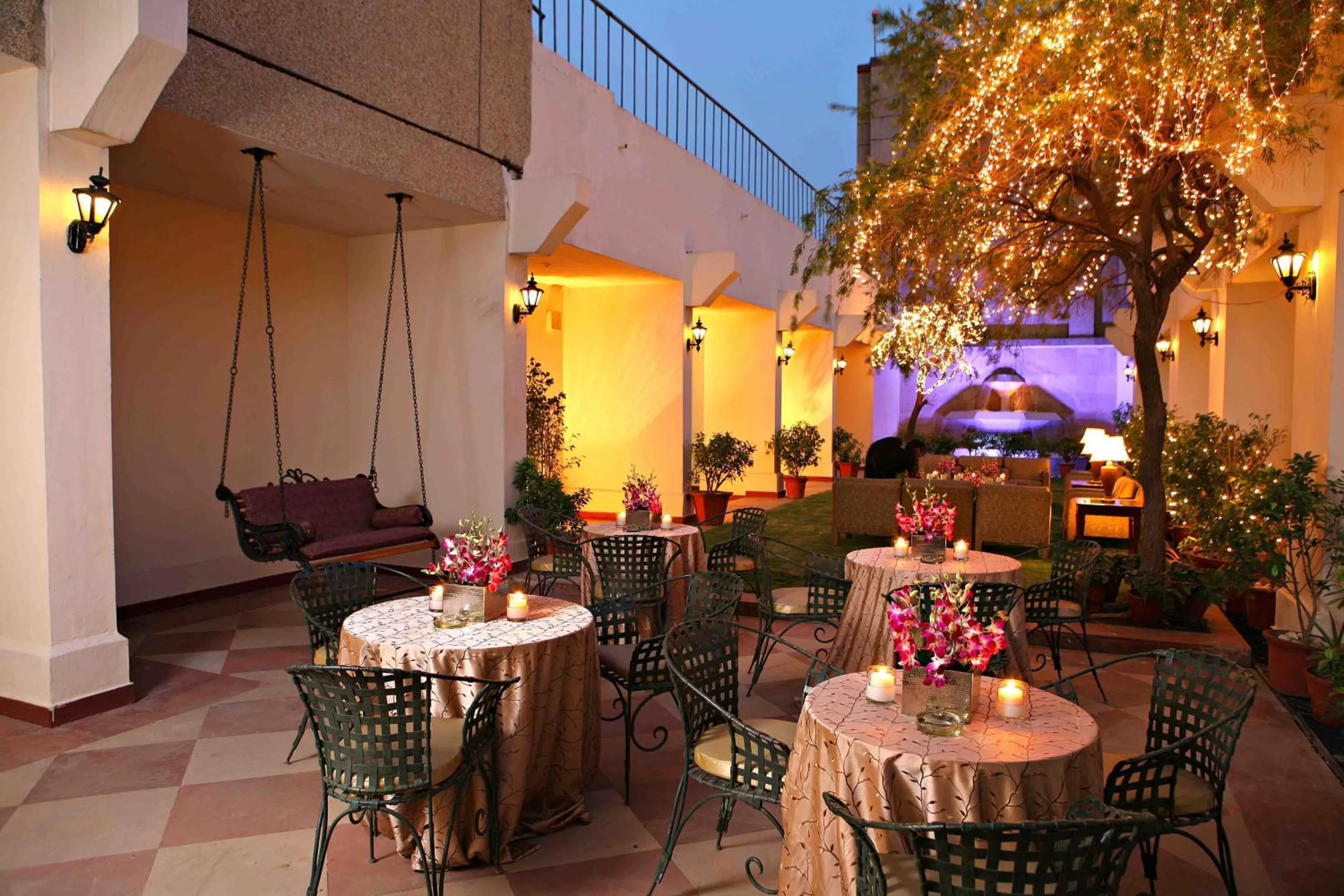 Garden in Eros Hotel New Delhi, Nehru Place