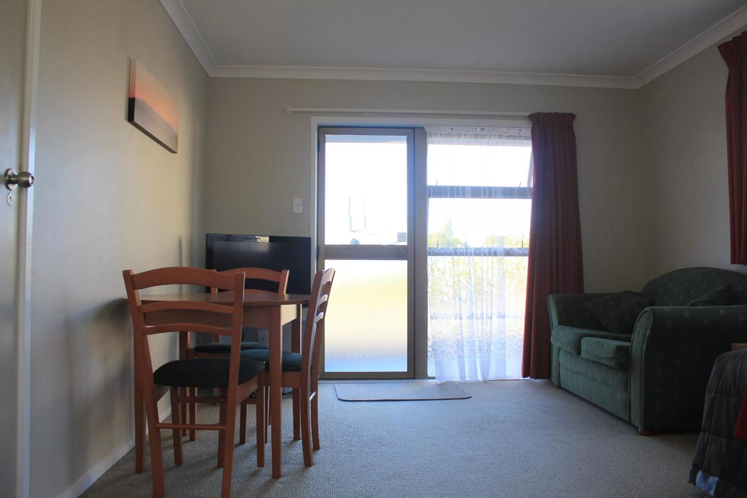 Bed in Coronation Court Motel