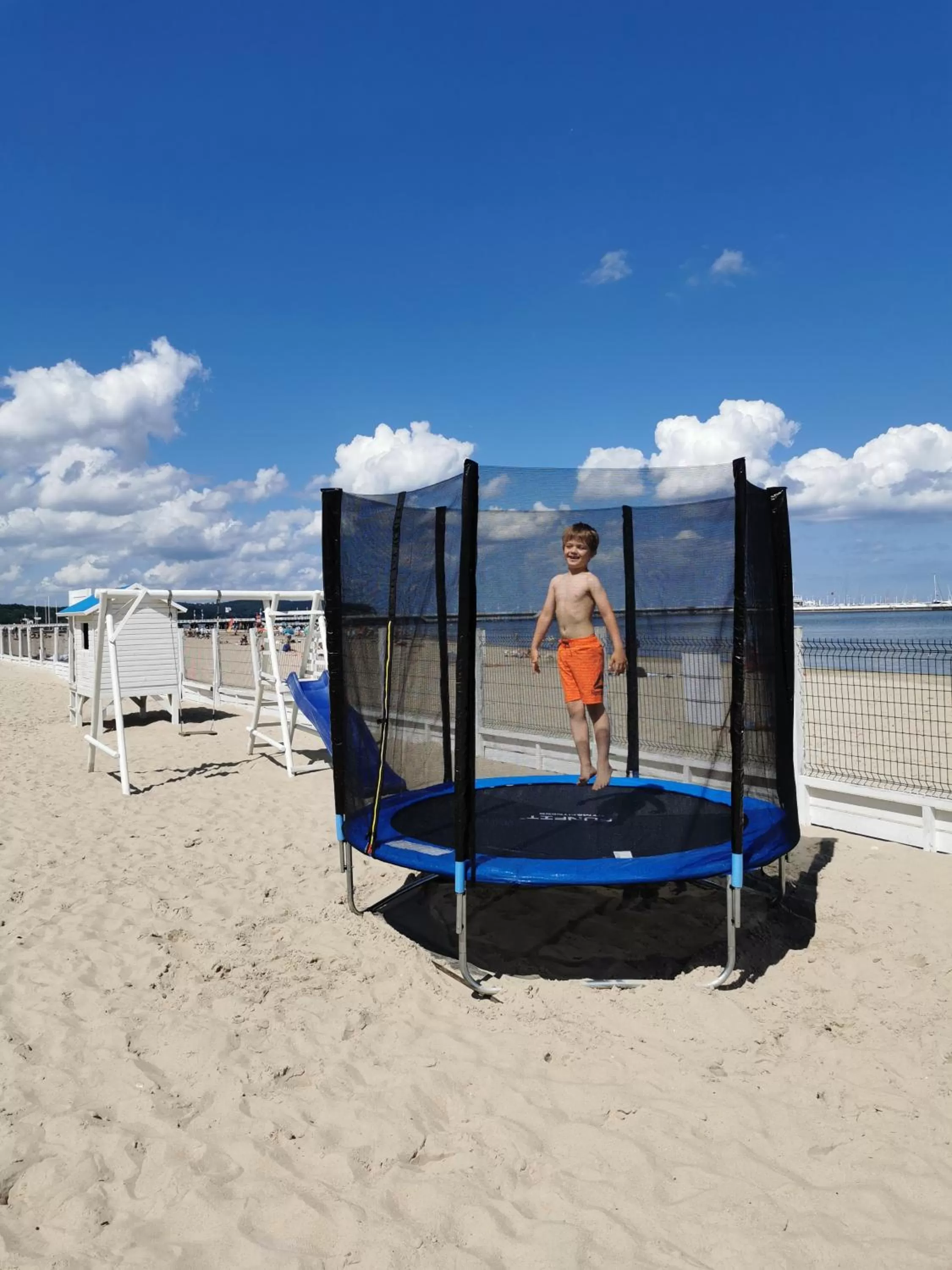 Beach in Hotel Zhong Hua