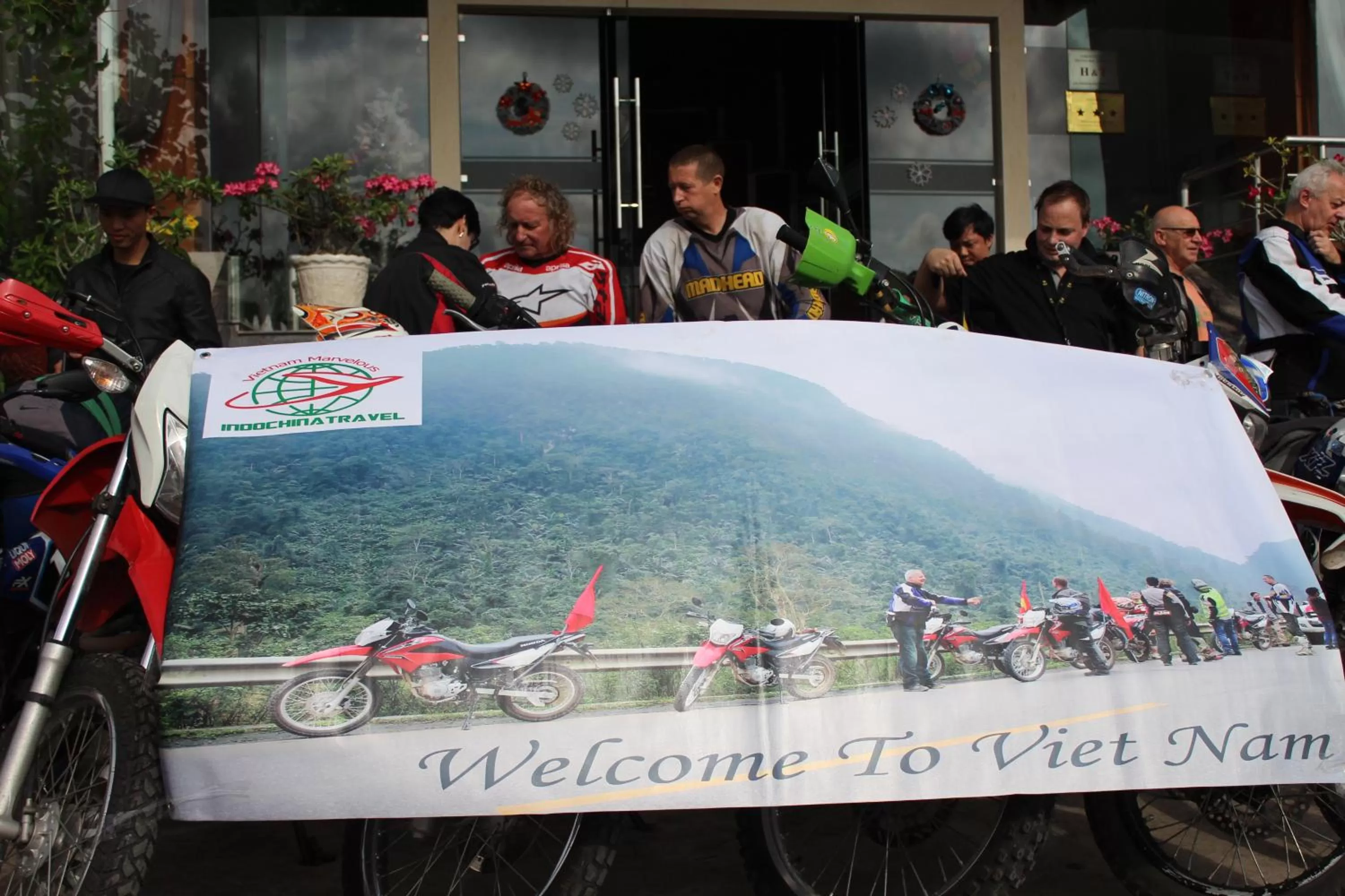 Entertainment in River Hotel