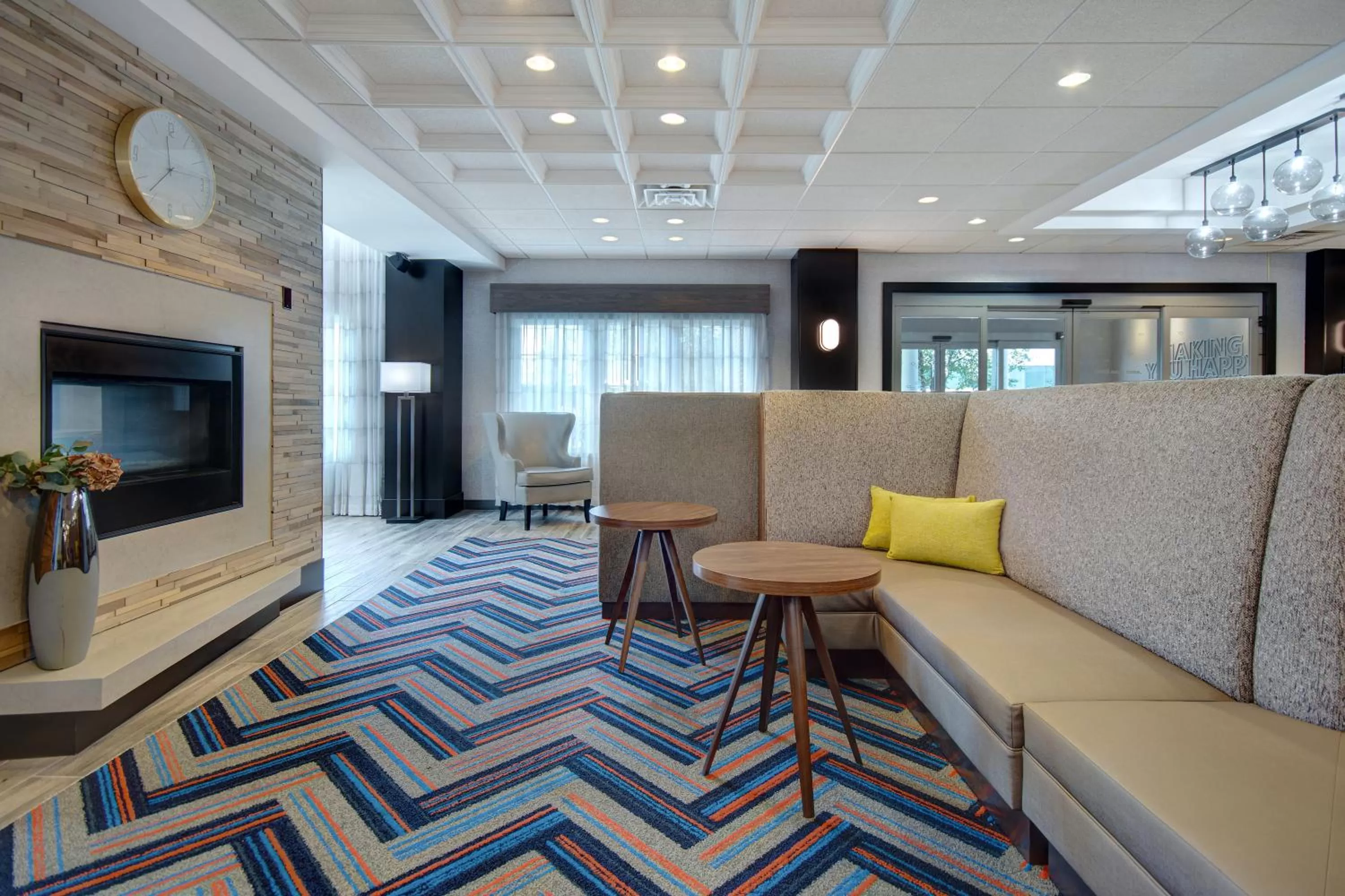 Lobby or reception in Hampton Inn & Suites Yonkers