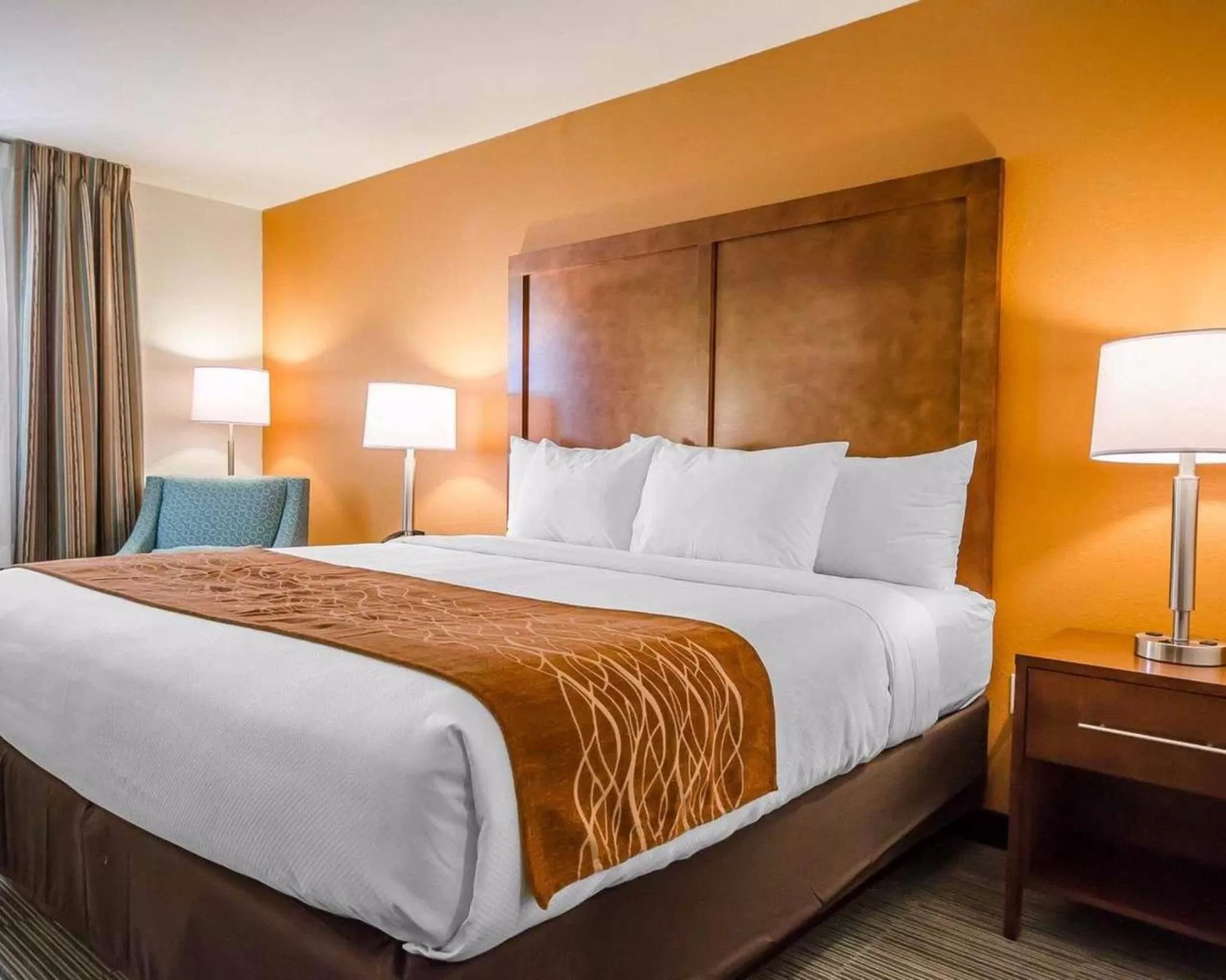 Photo of the whole room, Bed in Comfort Inn Ferdinand