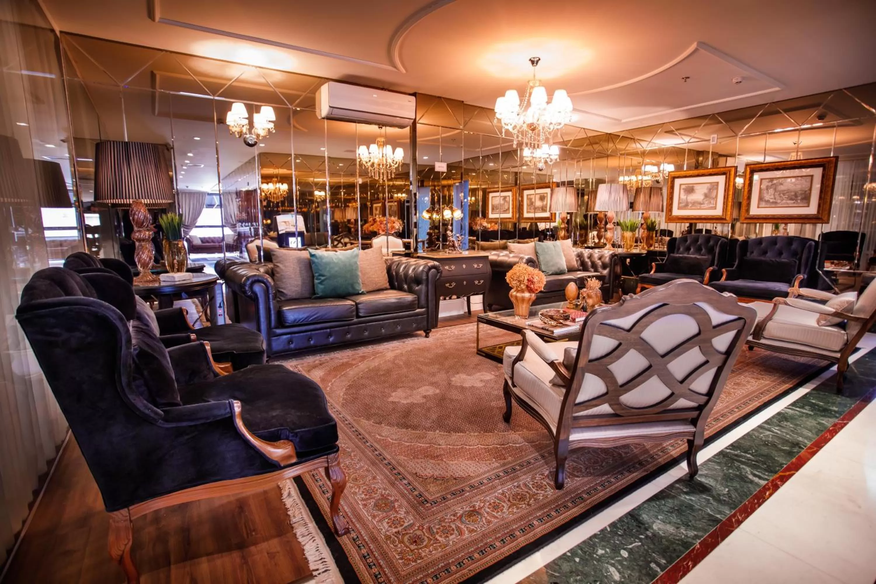 Lobby or reception in Sofistic Hotel