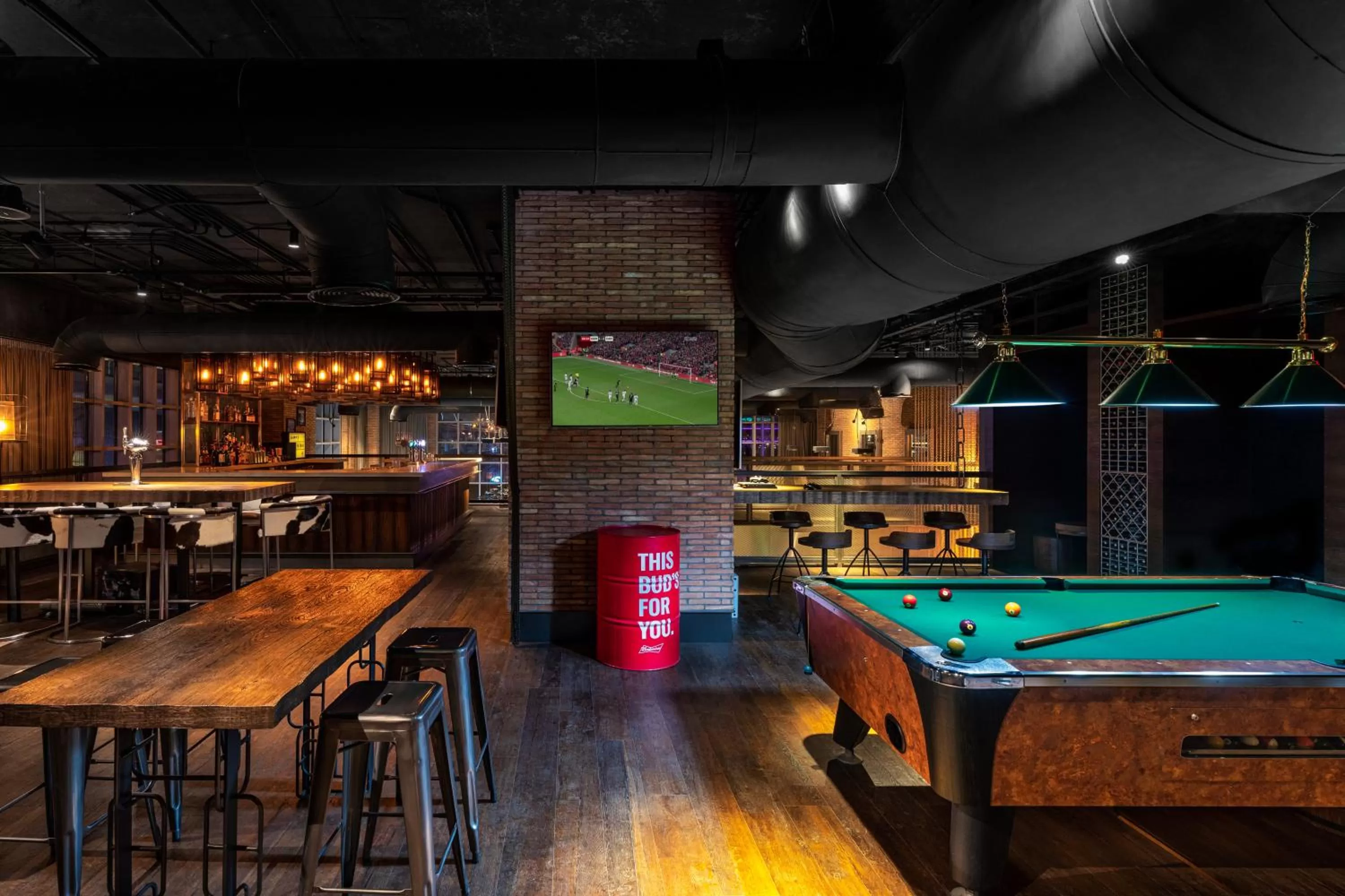 Restaurant/places to eat in Hilton Dubai Al Habtoor City