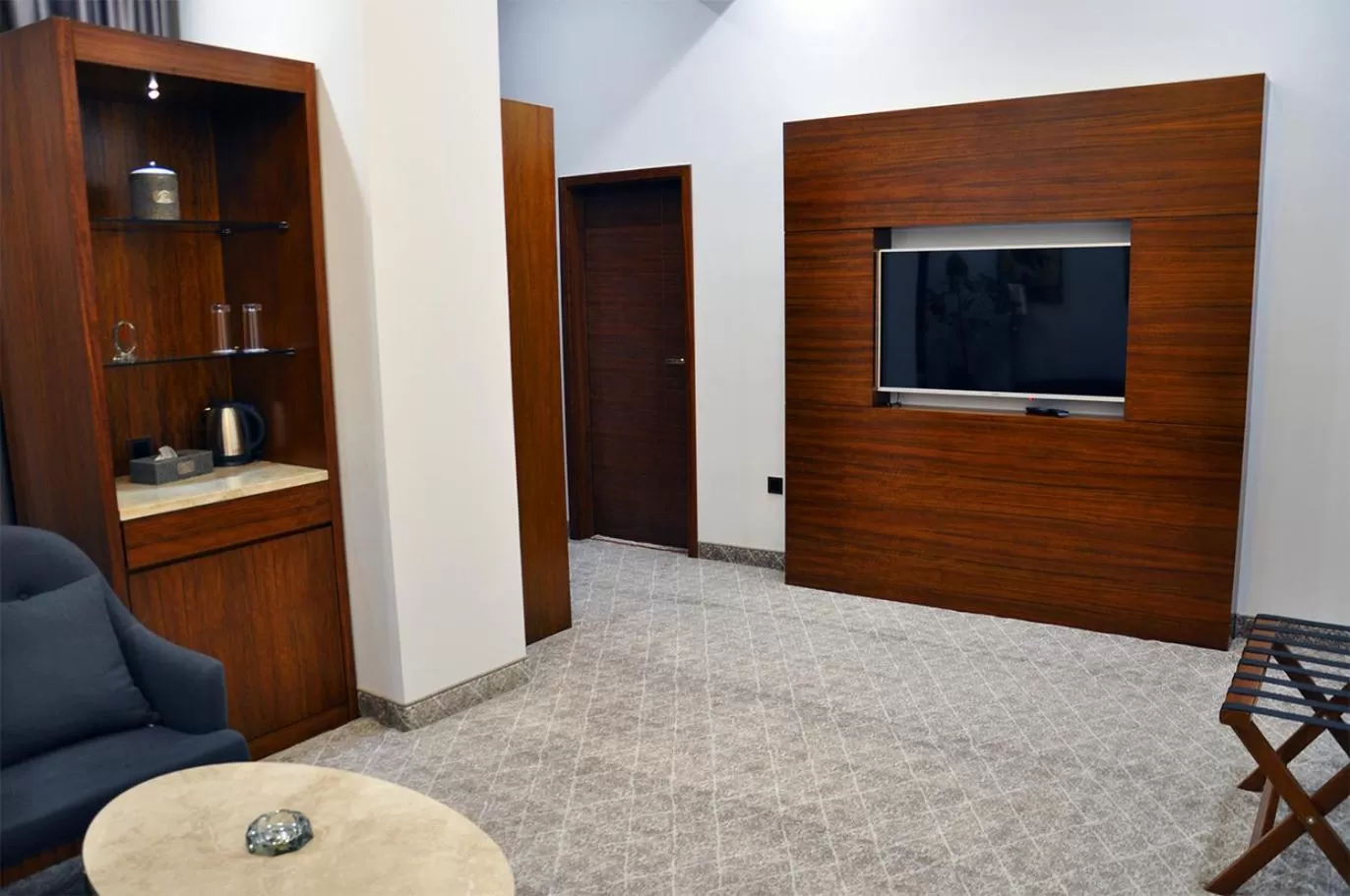 Parliament Palace Hotel