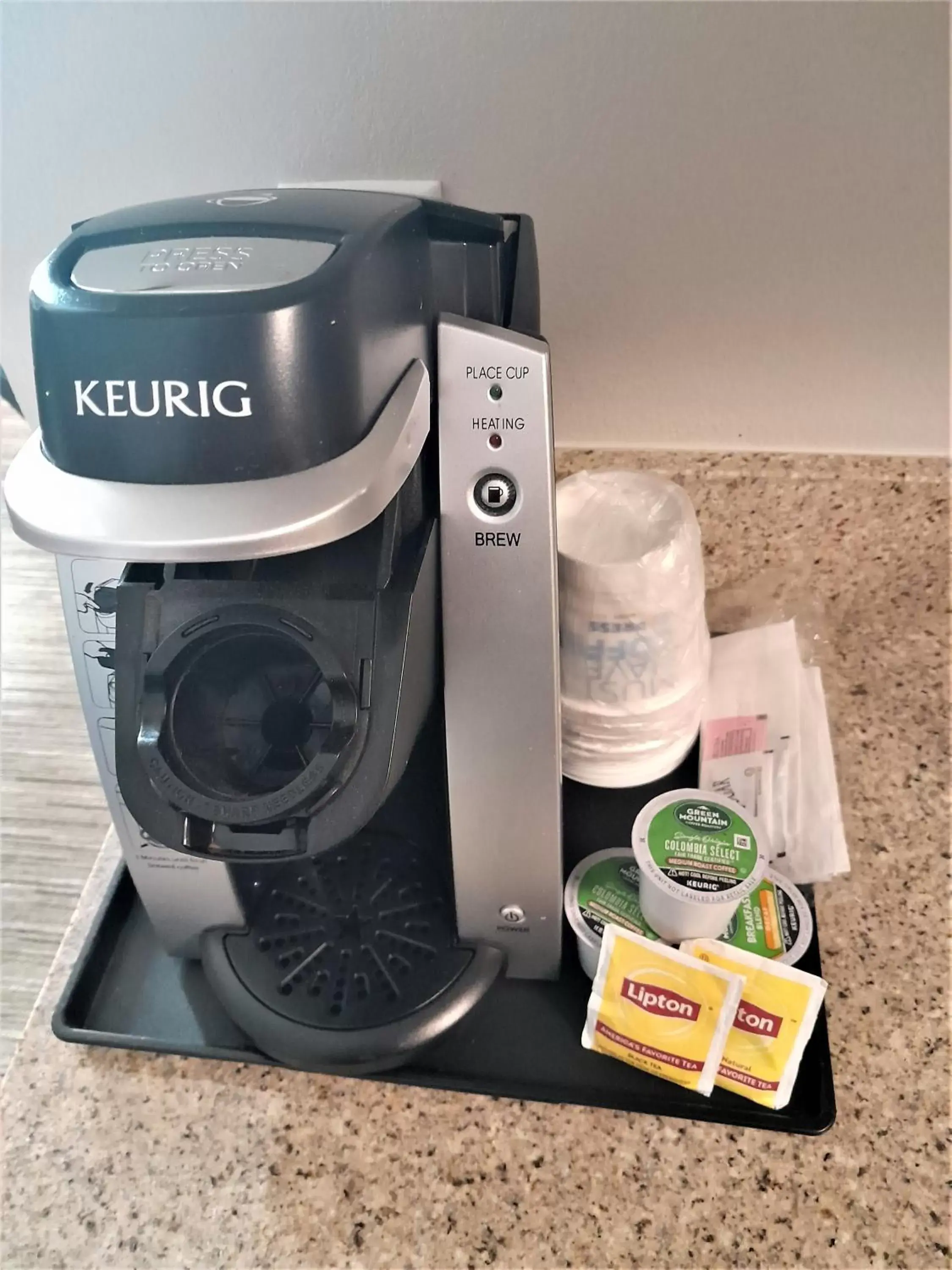 King Room with Mobility Accessible Tub - Non-Smoking in Holiday Inn Express Hotel & Suites Raleigh North - Wake Forest, an IHG Hotel King Room with Mobility Accessible Tub - Non-Smoking in Holiday Inn Express Hotel & Suites Raleigh North - Wake Forest, an IHG Hotel