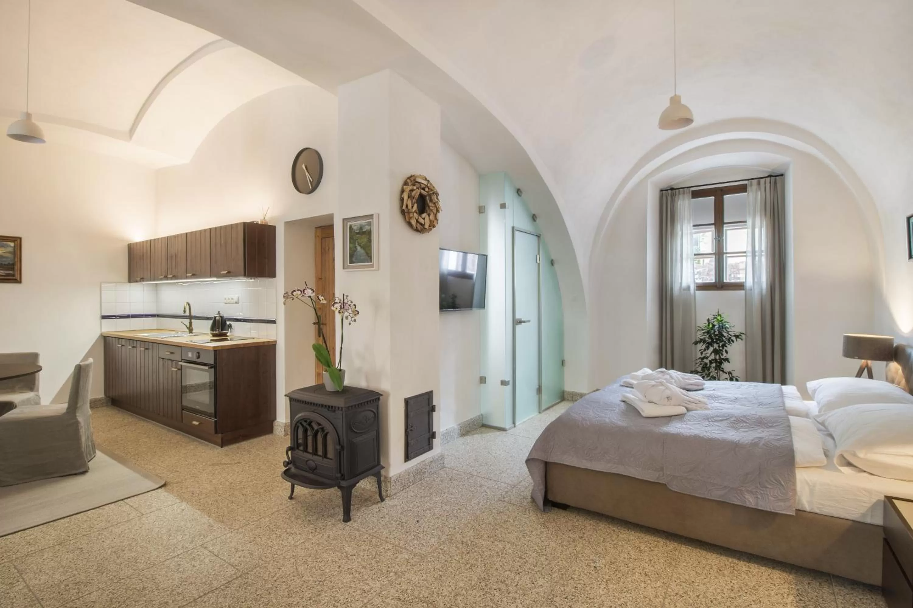 Photo of the whole room in Apartmány Šupina