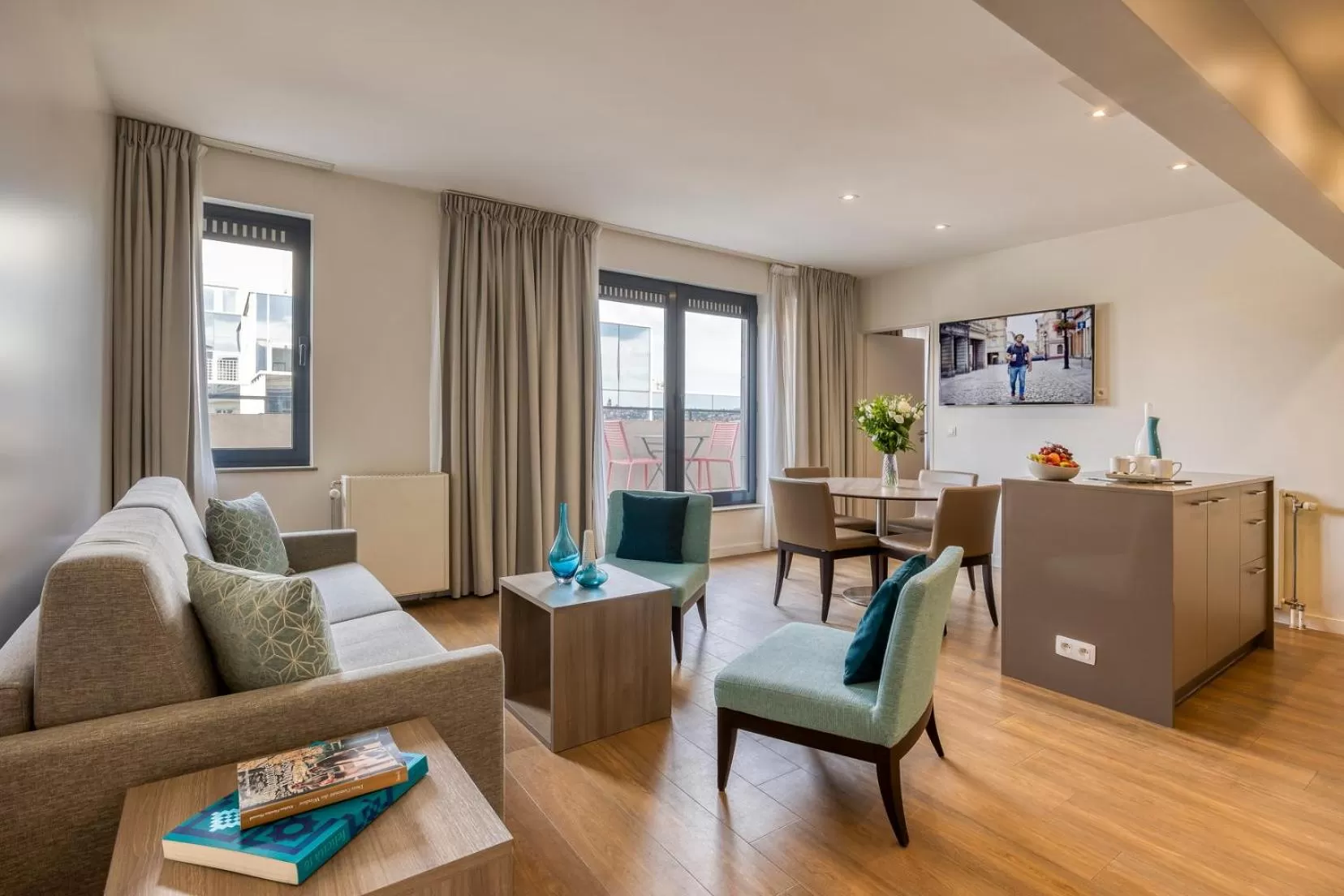 Living room in Citadines Toison d'Or Brussels