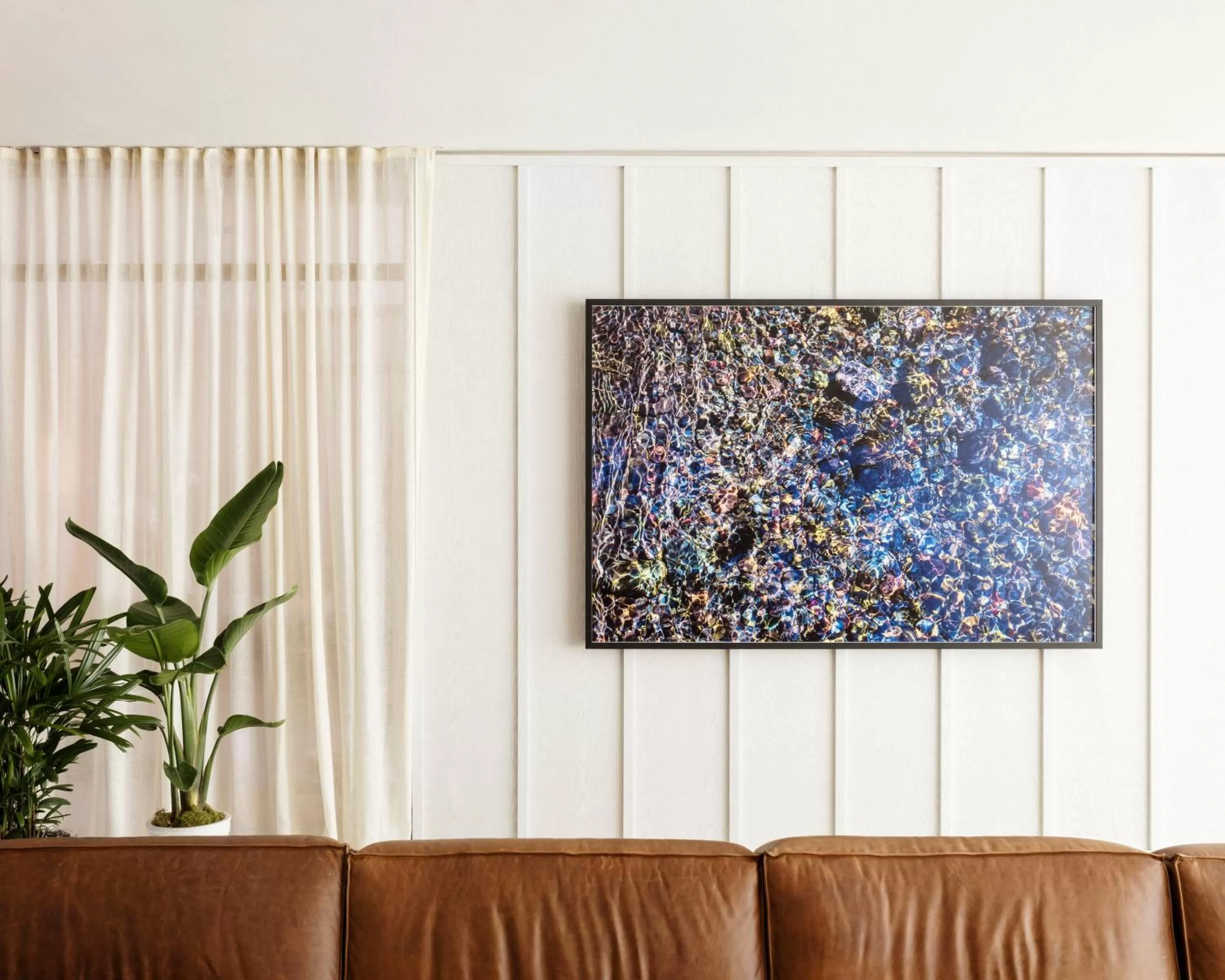 Communal lounge/ TV room in ROOST Tampa