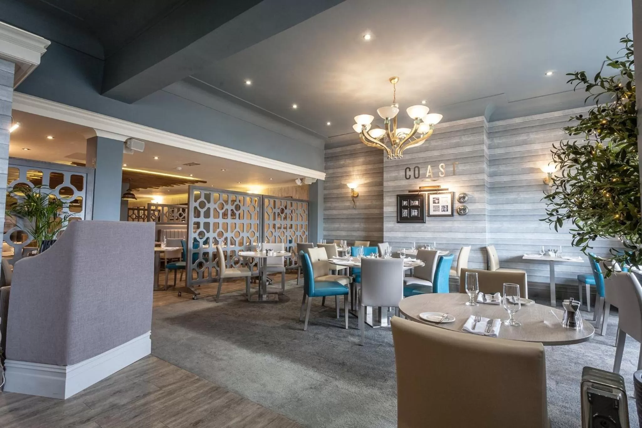 Restaurant/places to eat in Glendower Hotel BW Signature Collection