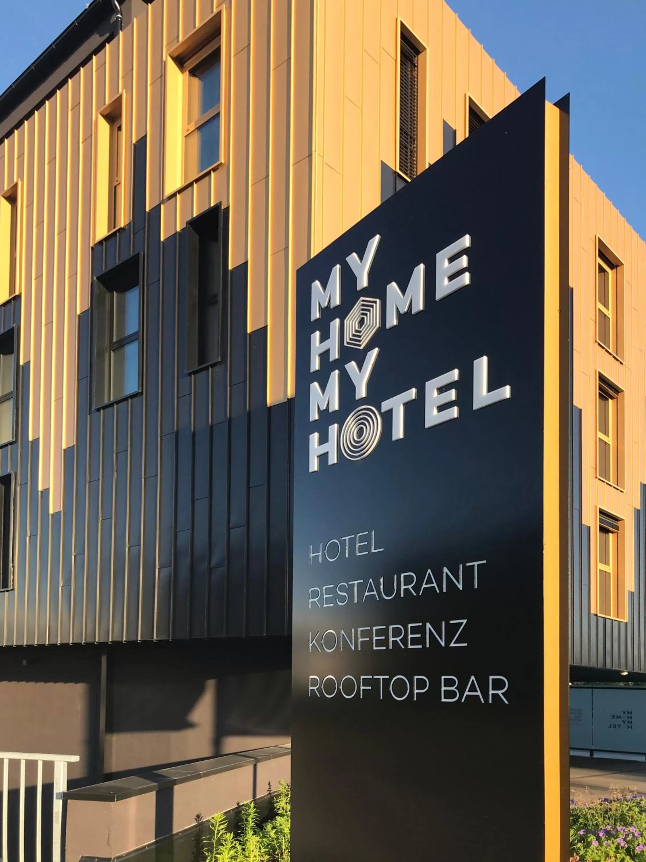 Property building in MY HOME MY HOTEL Rosenheim