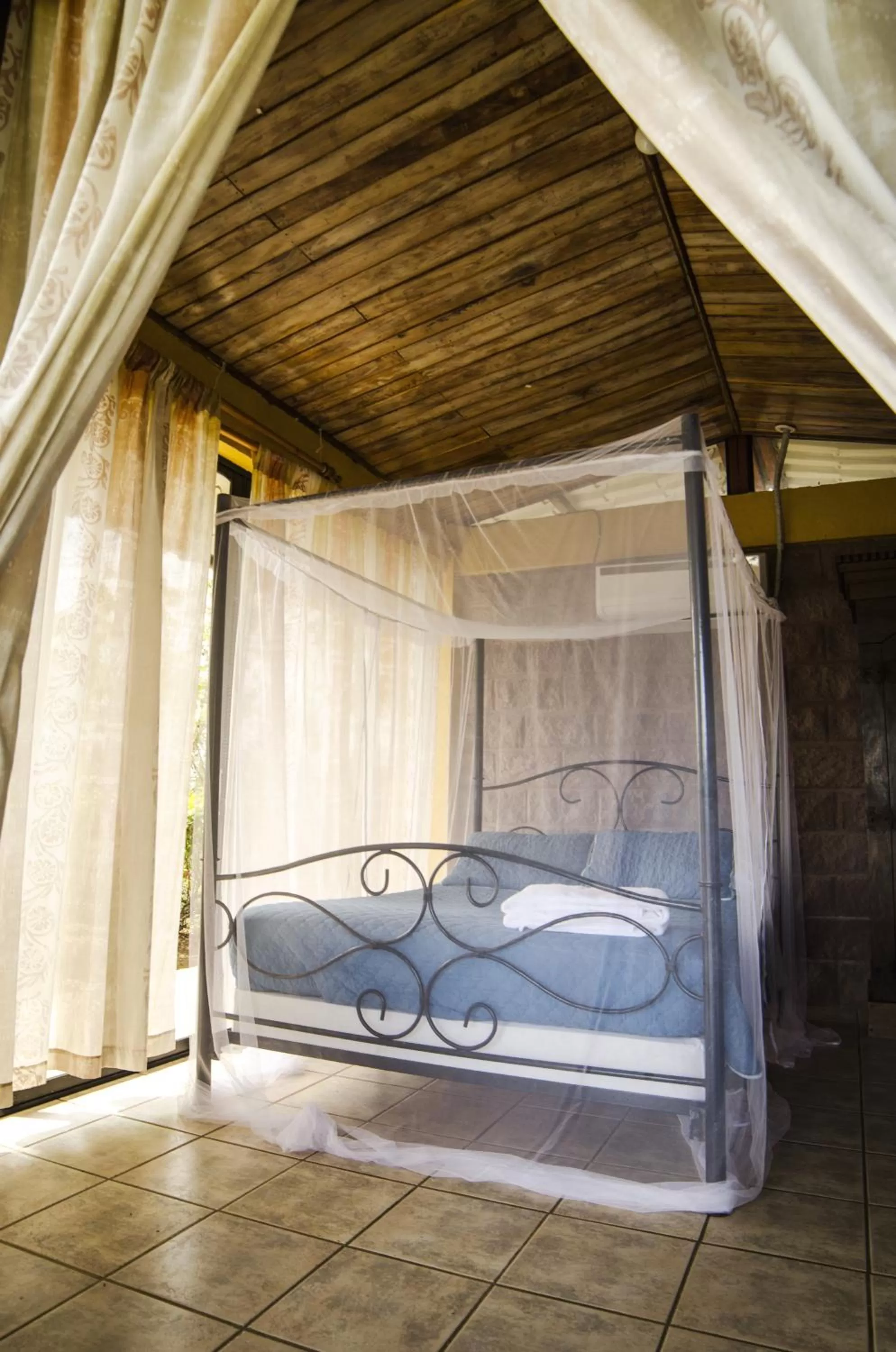 Bedroom, Bed in Las Cabañas Encantadas de Nindirí