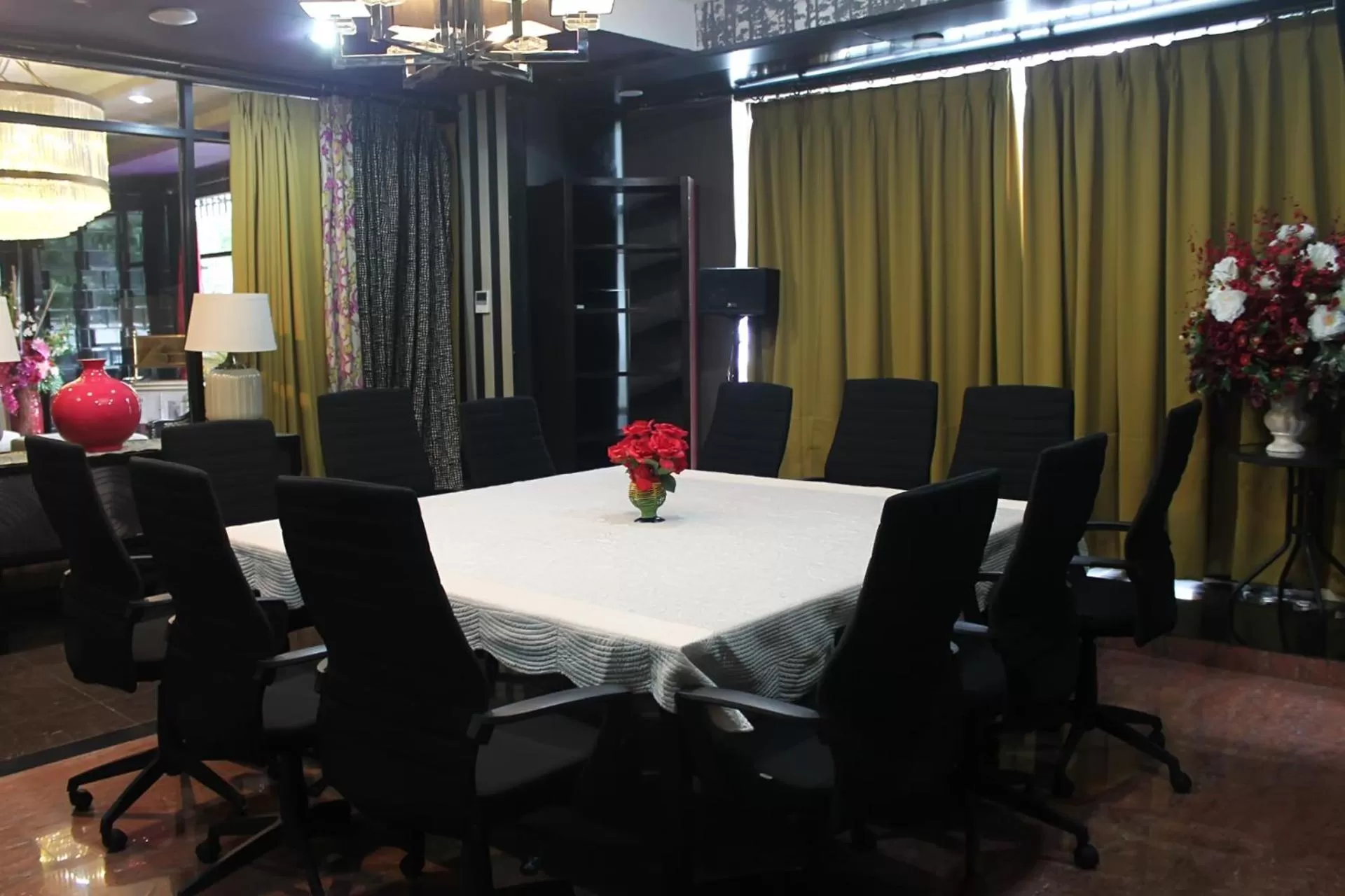 Property building in Little Amaroossa Hotel