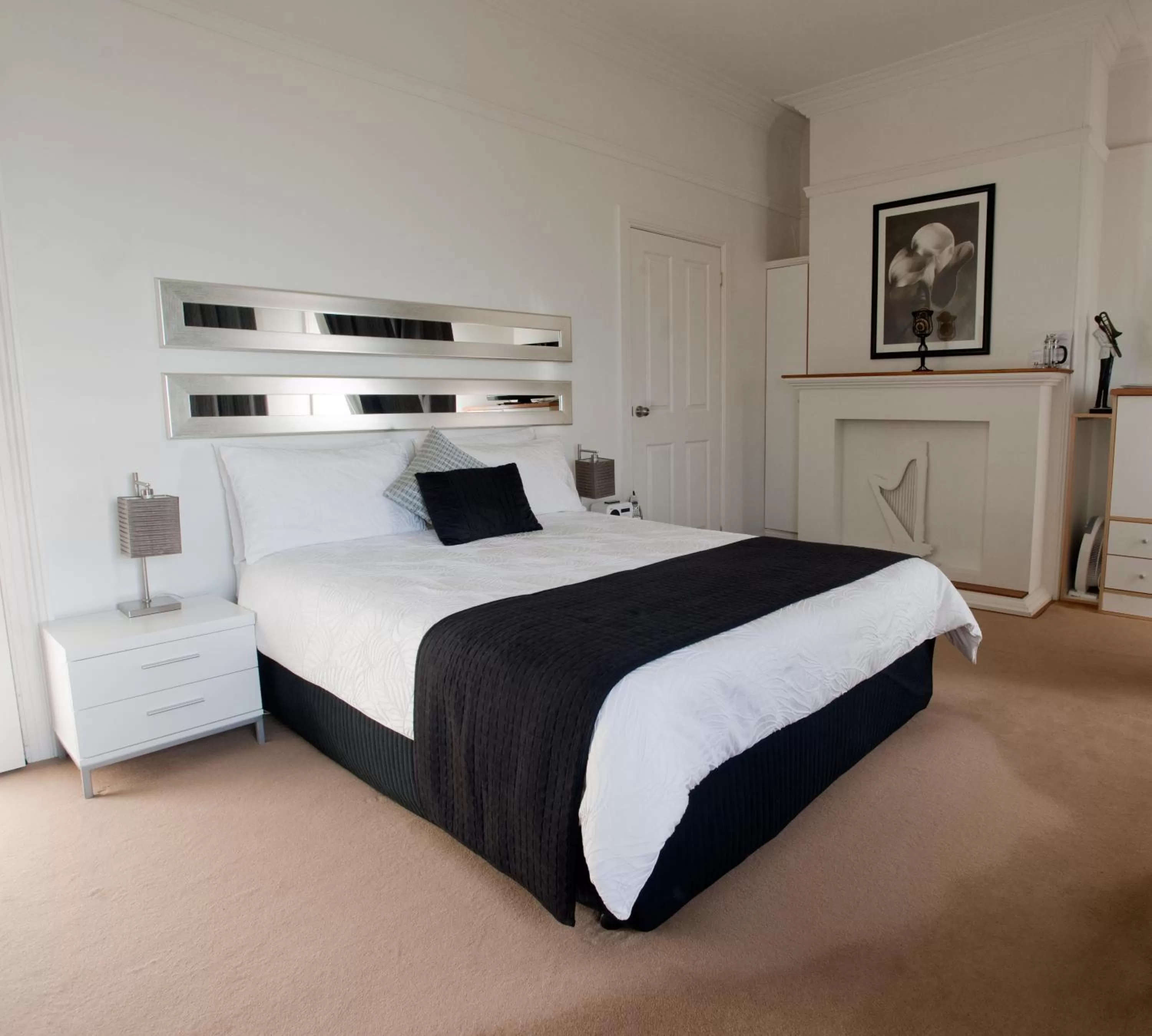 Bedroom, Bed in The Madsen Boutique Hotel