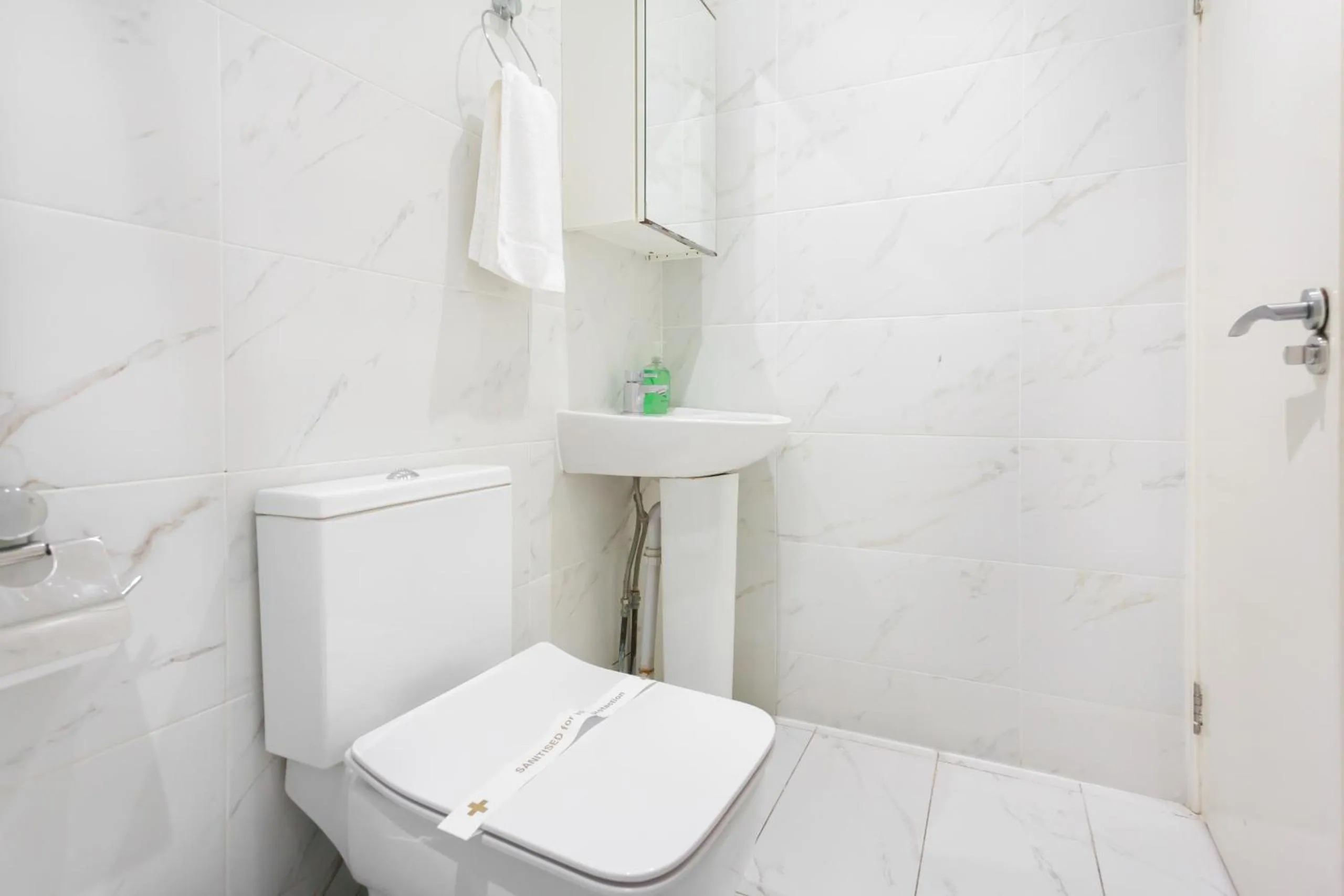 Bathroom in Kings Cross Prime Stay Apartments