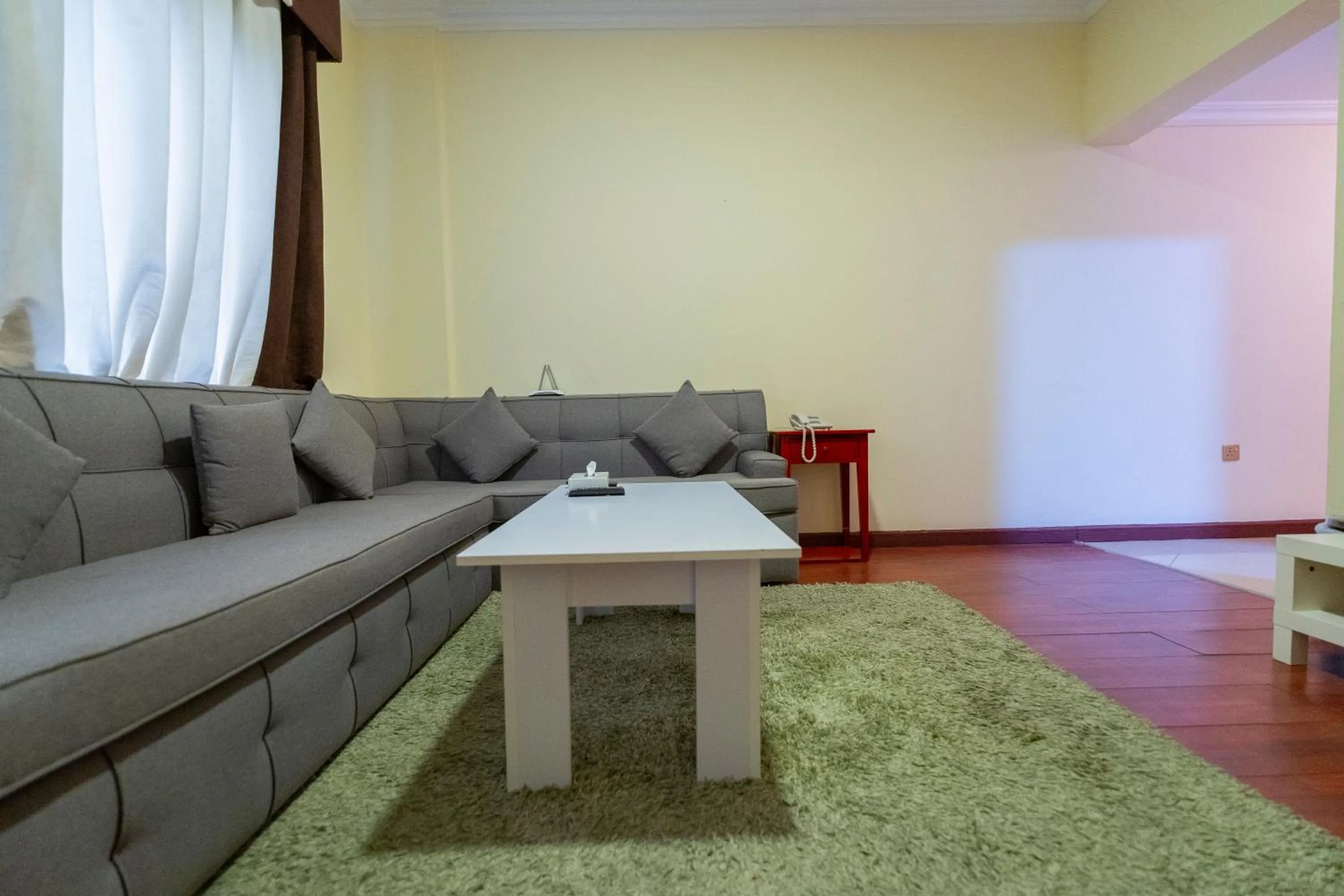 Living room in Majestic Hotel