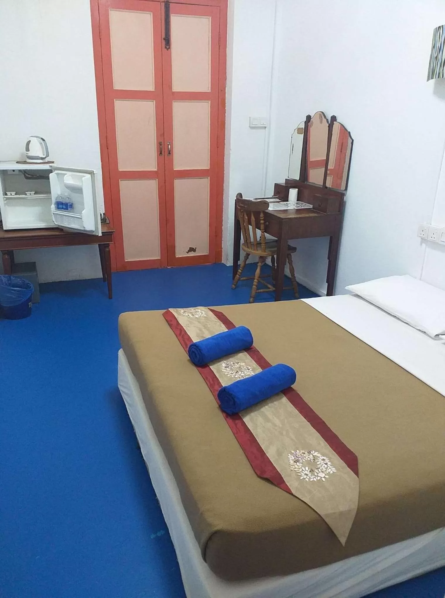 Bedroom, Bed in D Riverside Inn