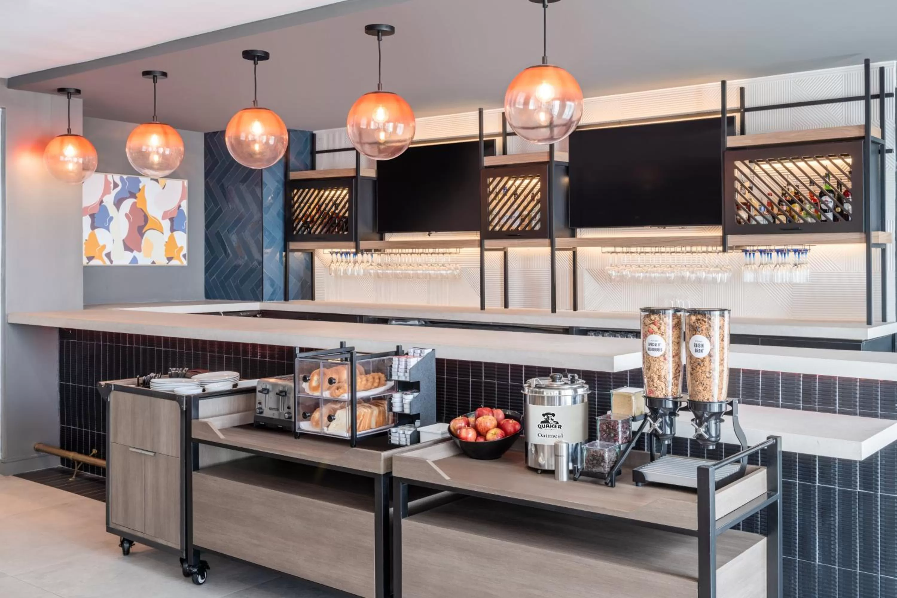 Breakfast in Atwell Suites Miami Brickell by IHG