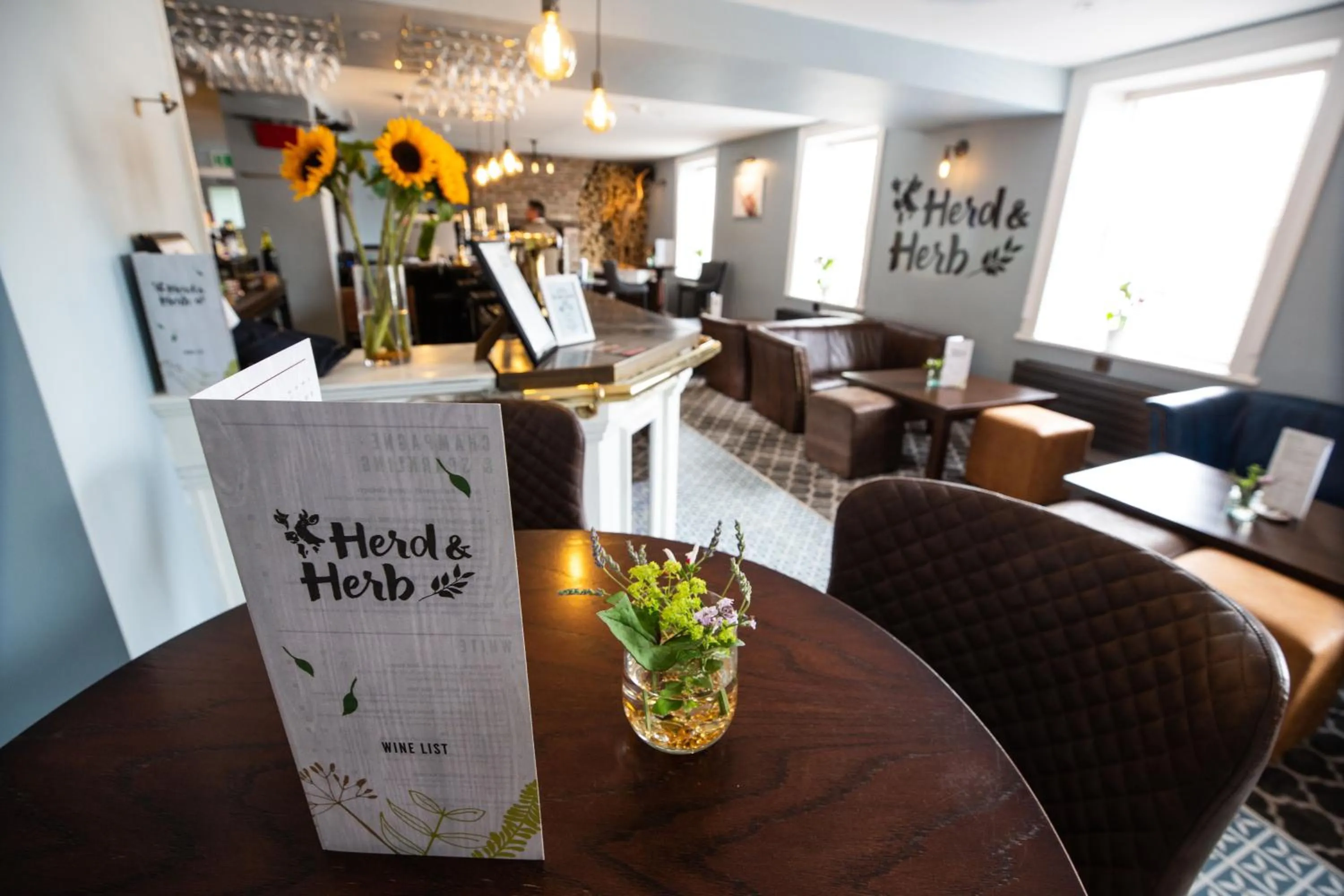 Living room in Hardwick Arms Hotel