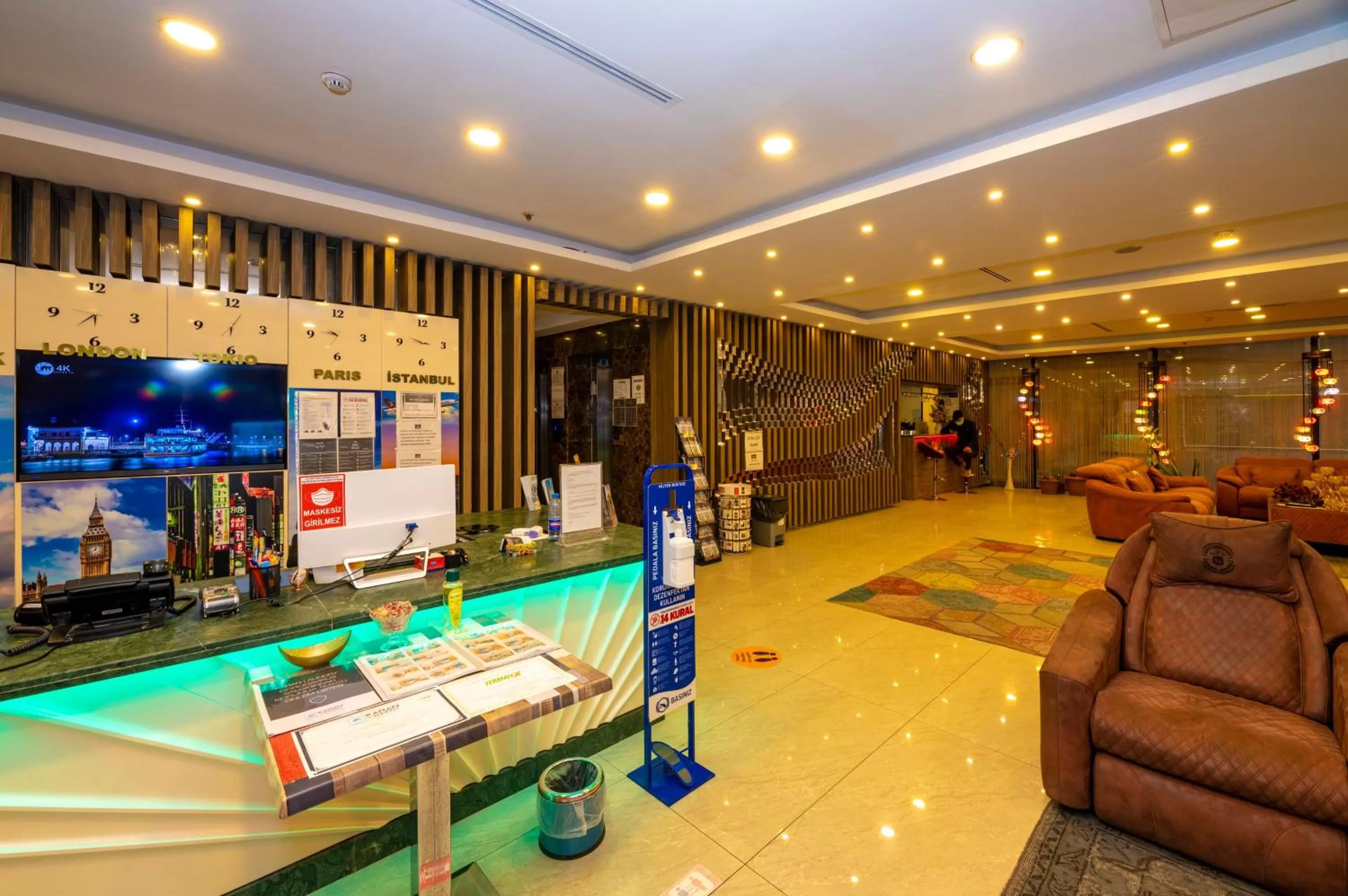 Lobby or reception in Grand Palace Hotel