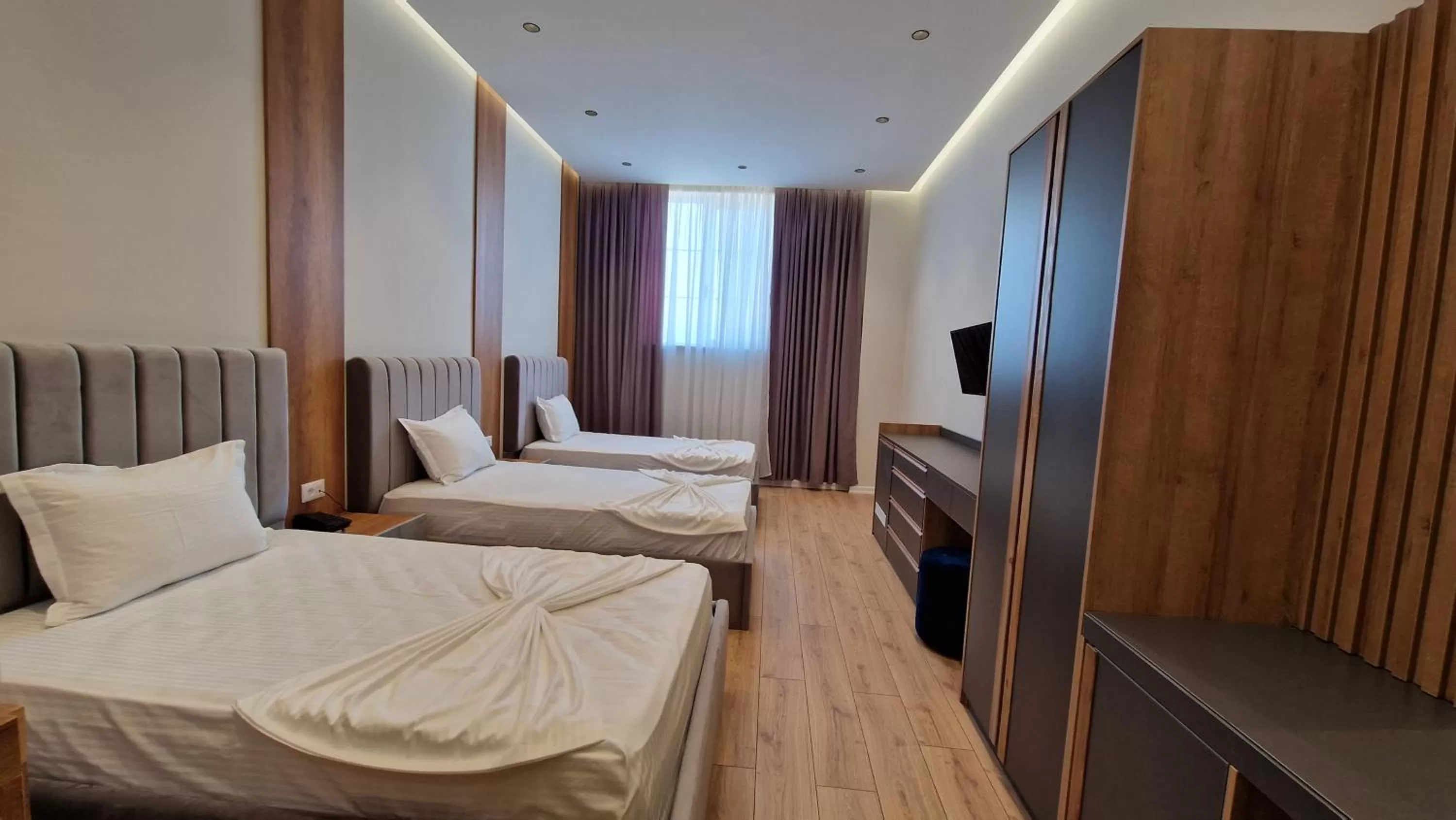 Comfort Triple Room in Hotel Colis