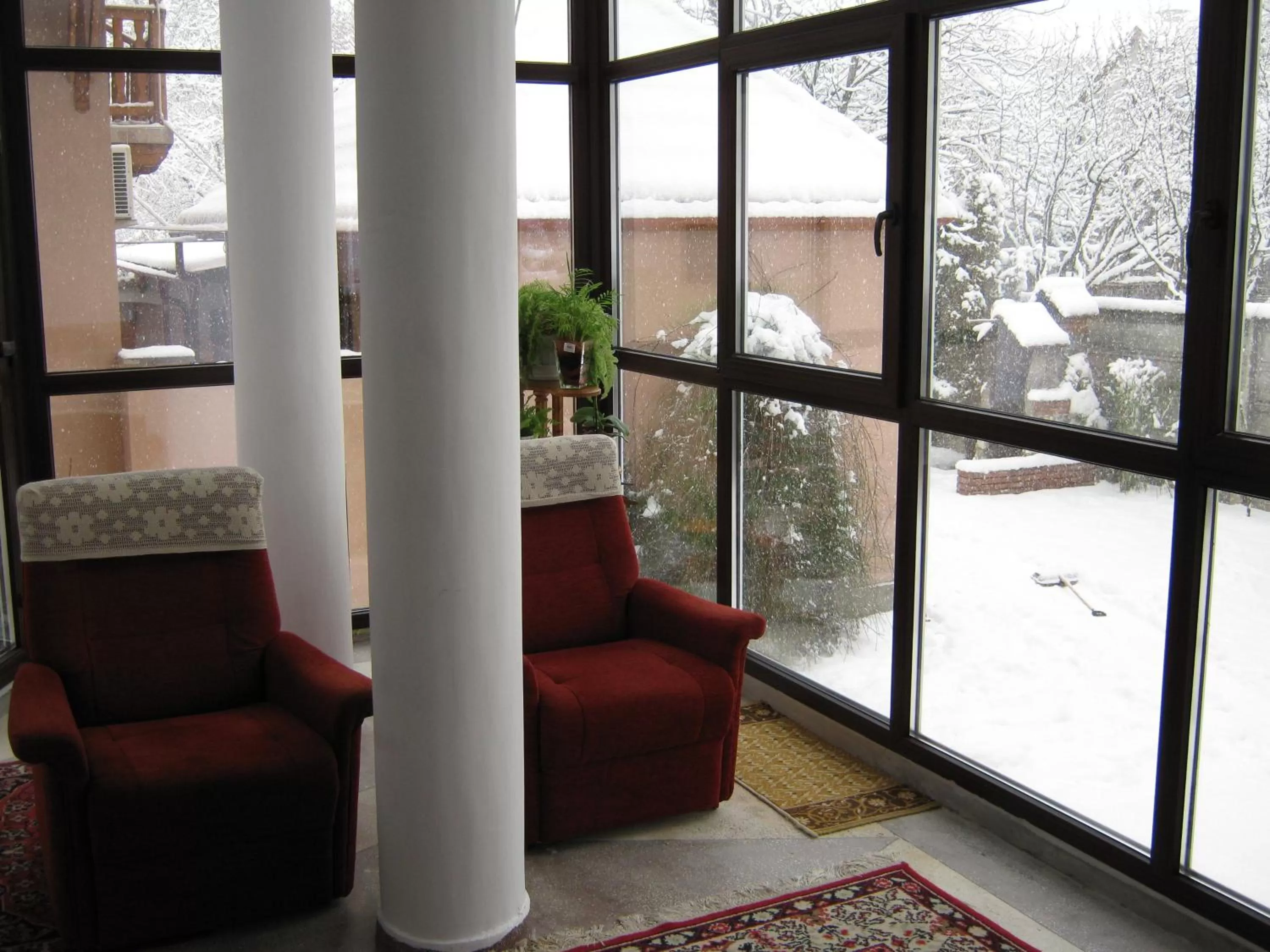 Communal lounge/ TV room in Csaki Vendeghaz