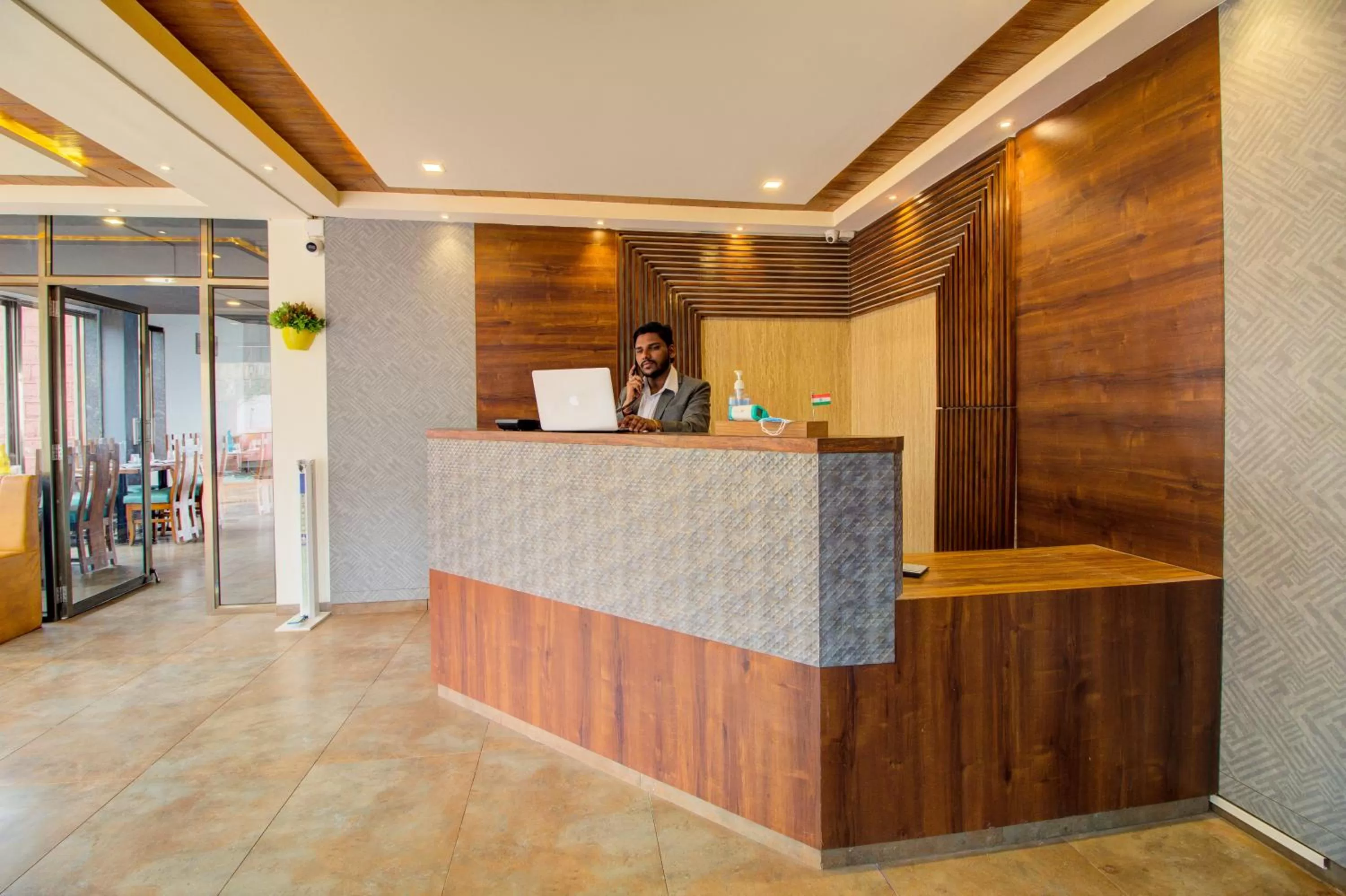 Staff in Mountain Breeze Resort, Mahabaleshwar