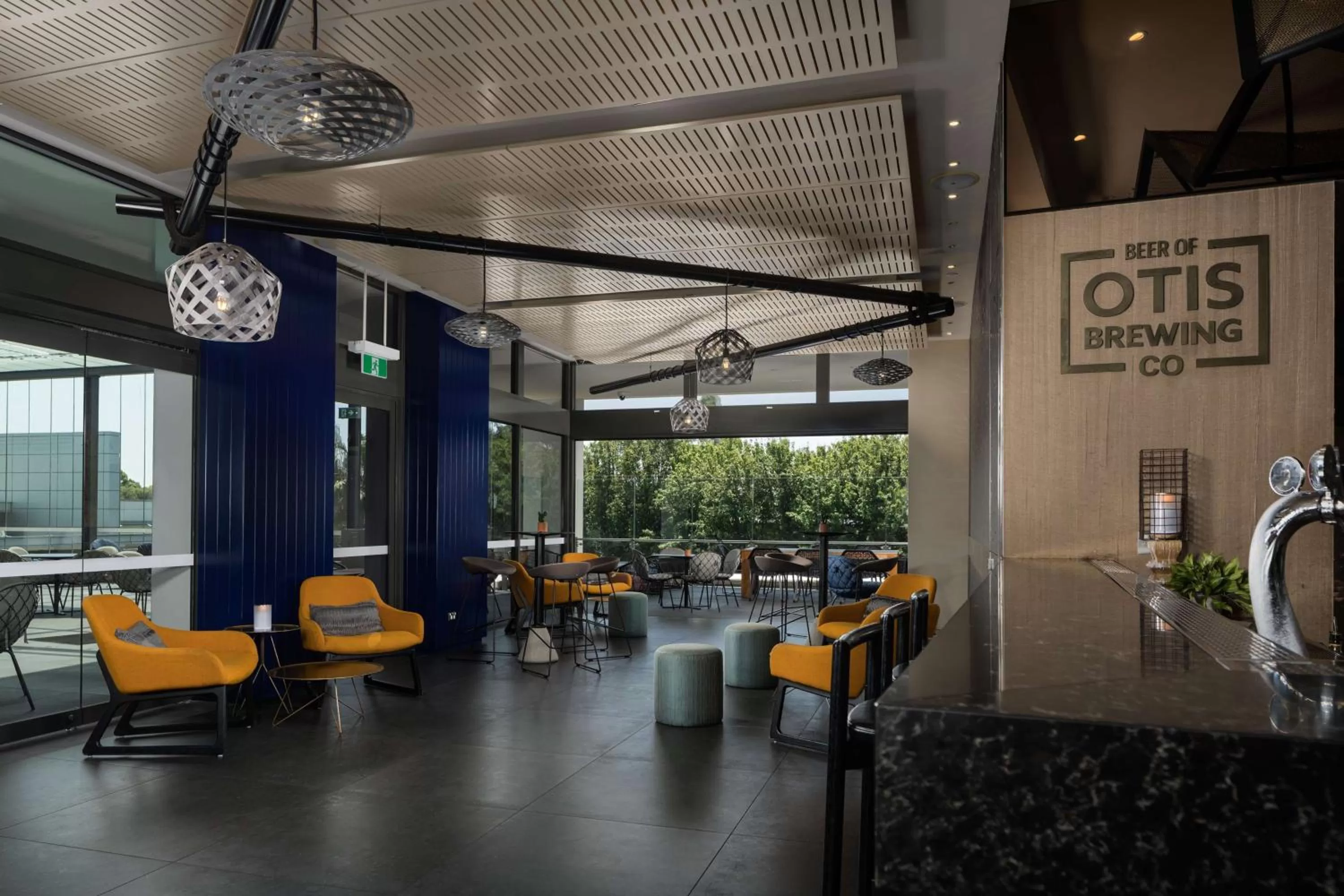 Lounge or bar in Rydges Campbelltown