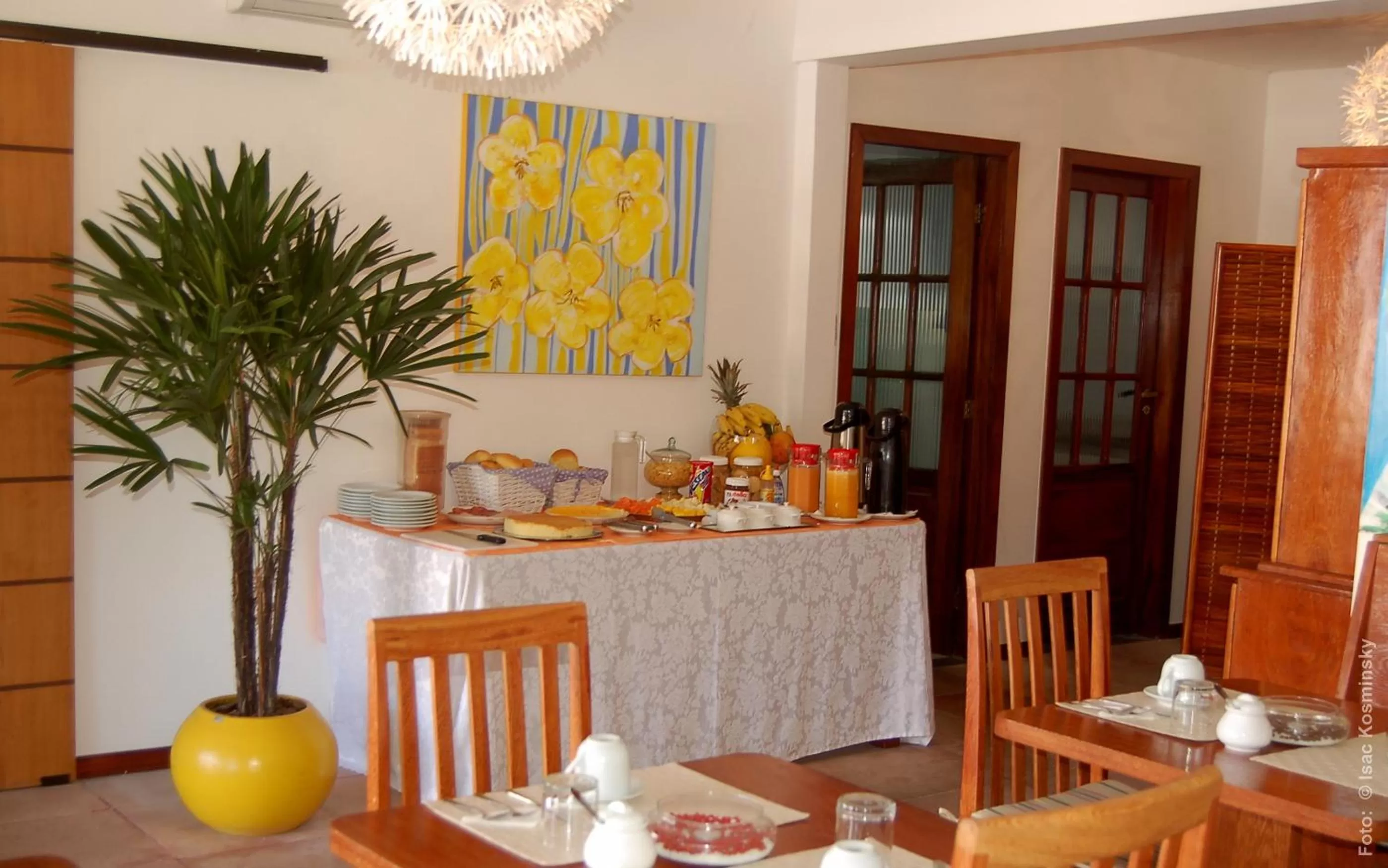 Food, Restaurant/Places to Eat in Hotel Pousada Salvador Paradise