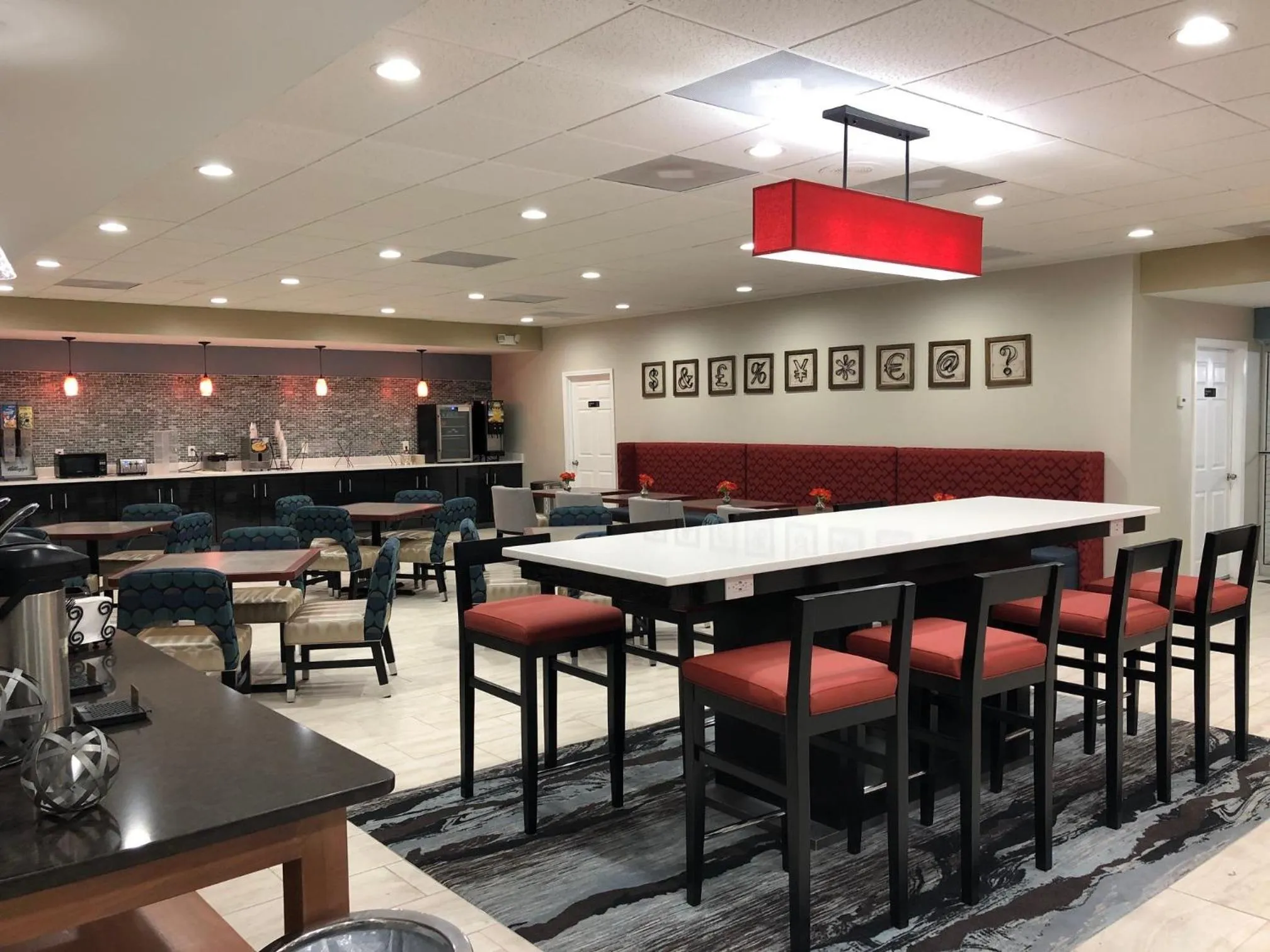 Breakfast in Quality Inn Dalton East