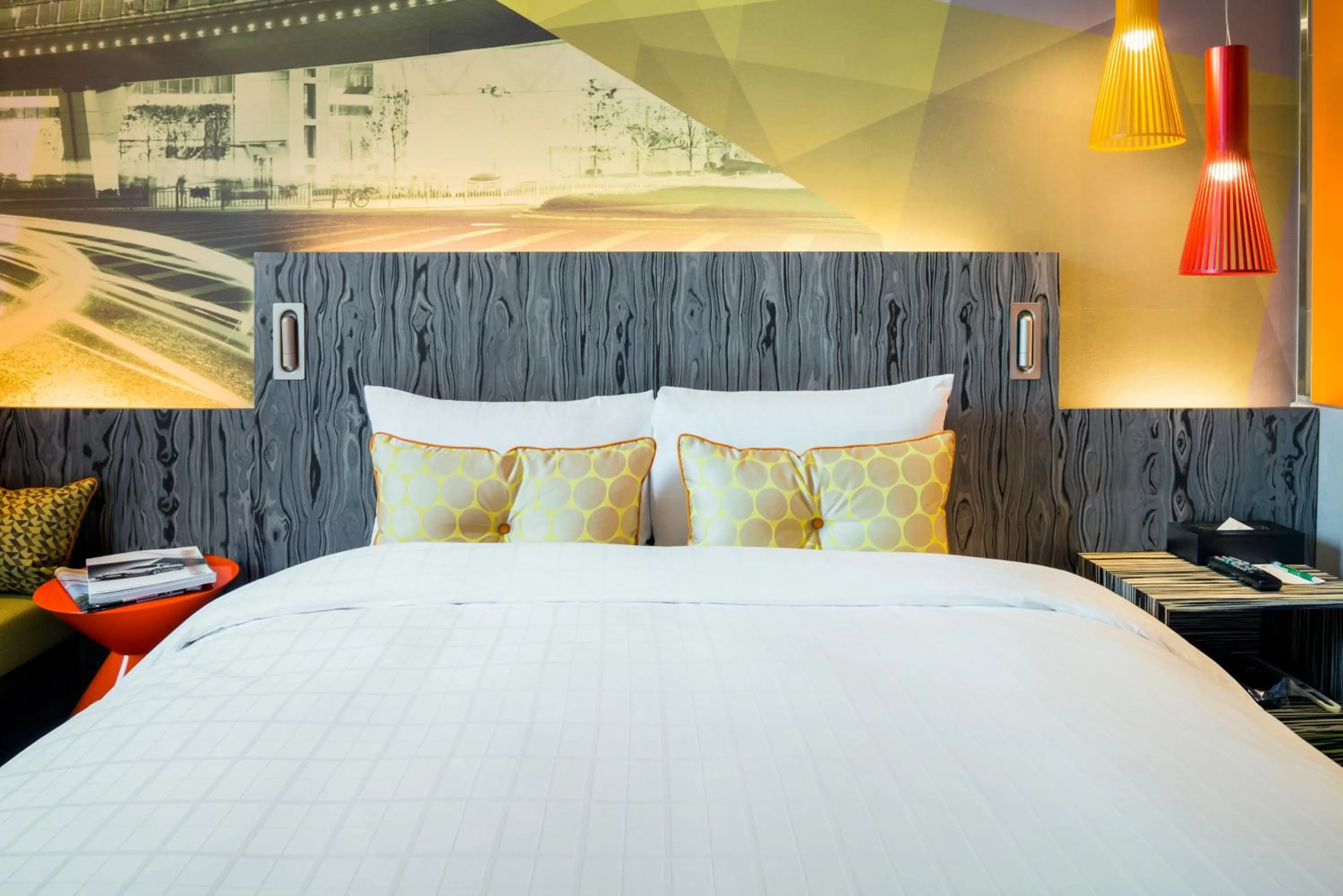 Bed in Ibis Styles Ambassador Seoul Gangnam