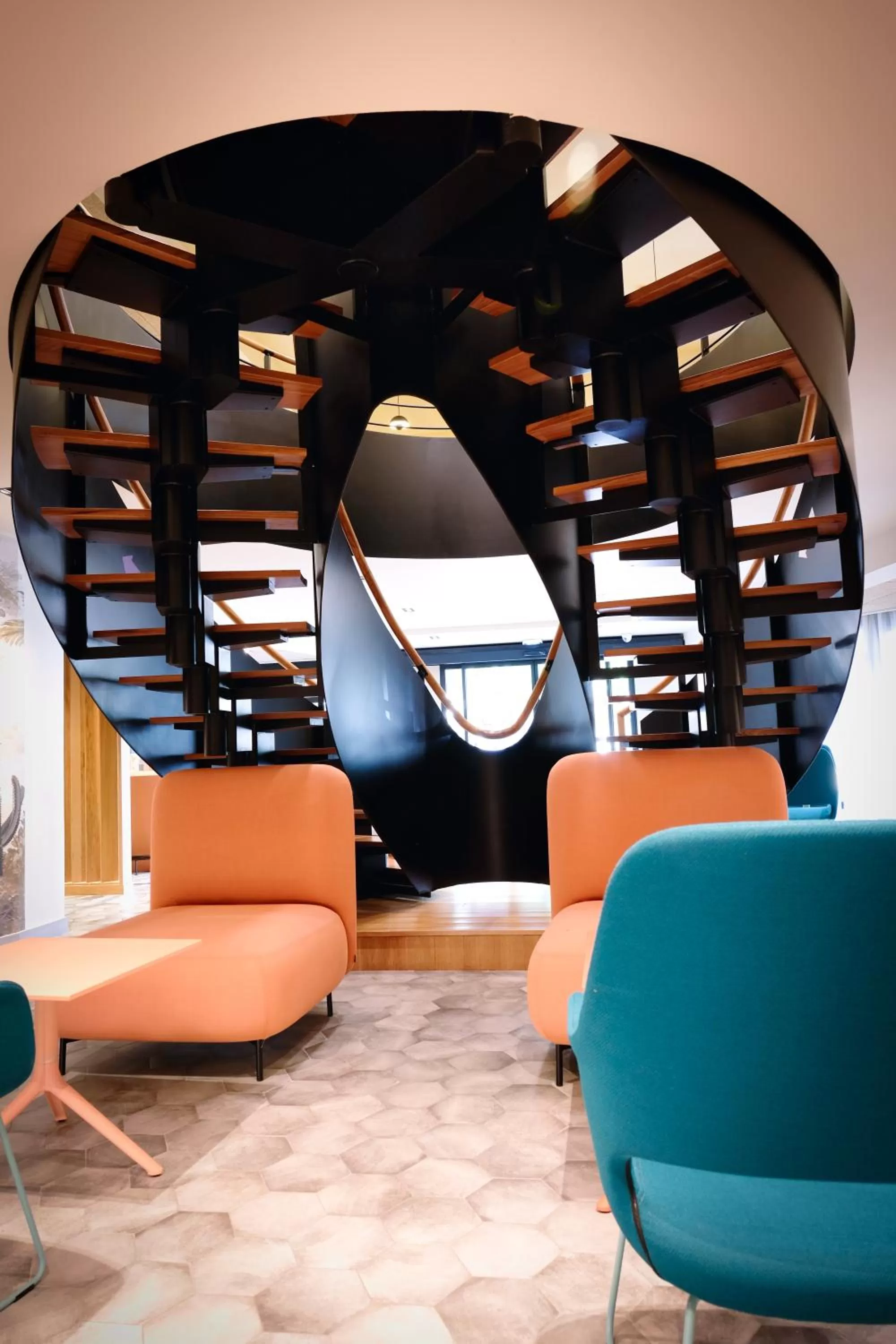 Lobby or reception in Mercure Perpignan Centre