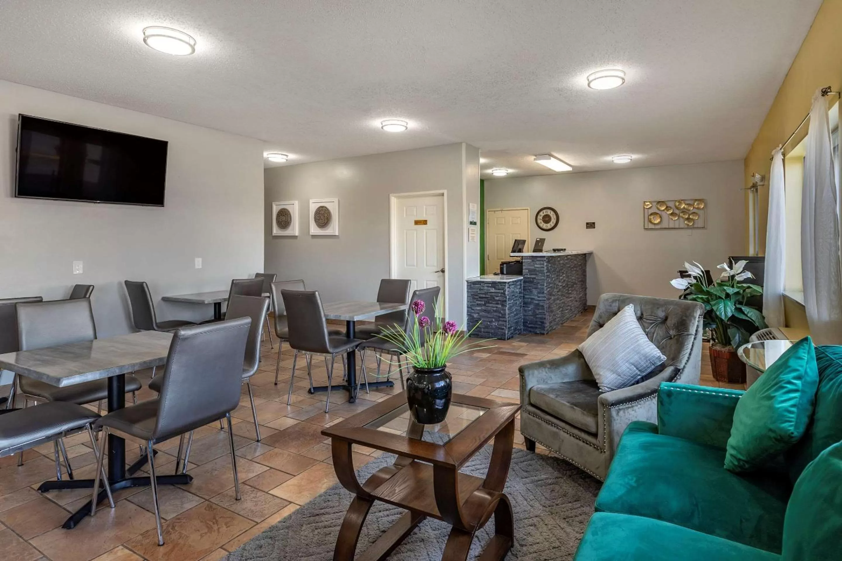 Lobby or reception in Quality Inn Kirksville