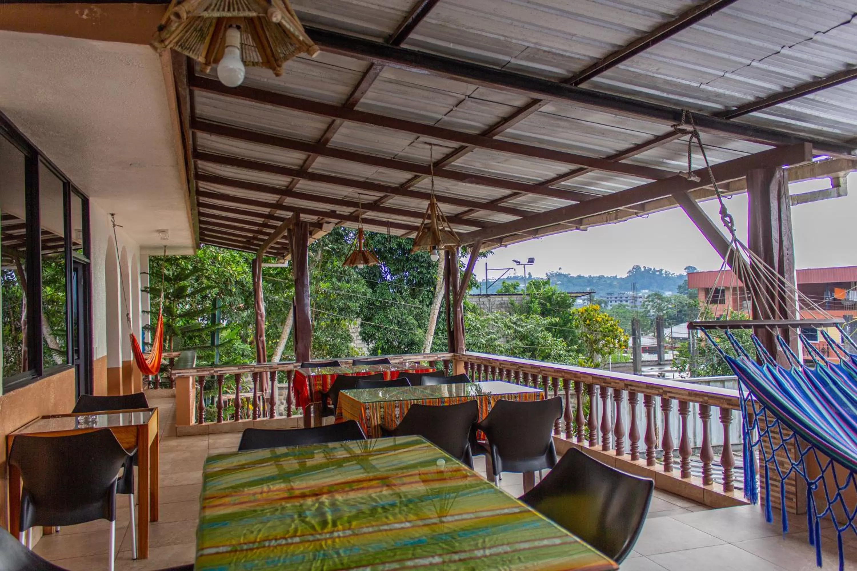 Day in Hostal Limoncocha