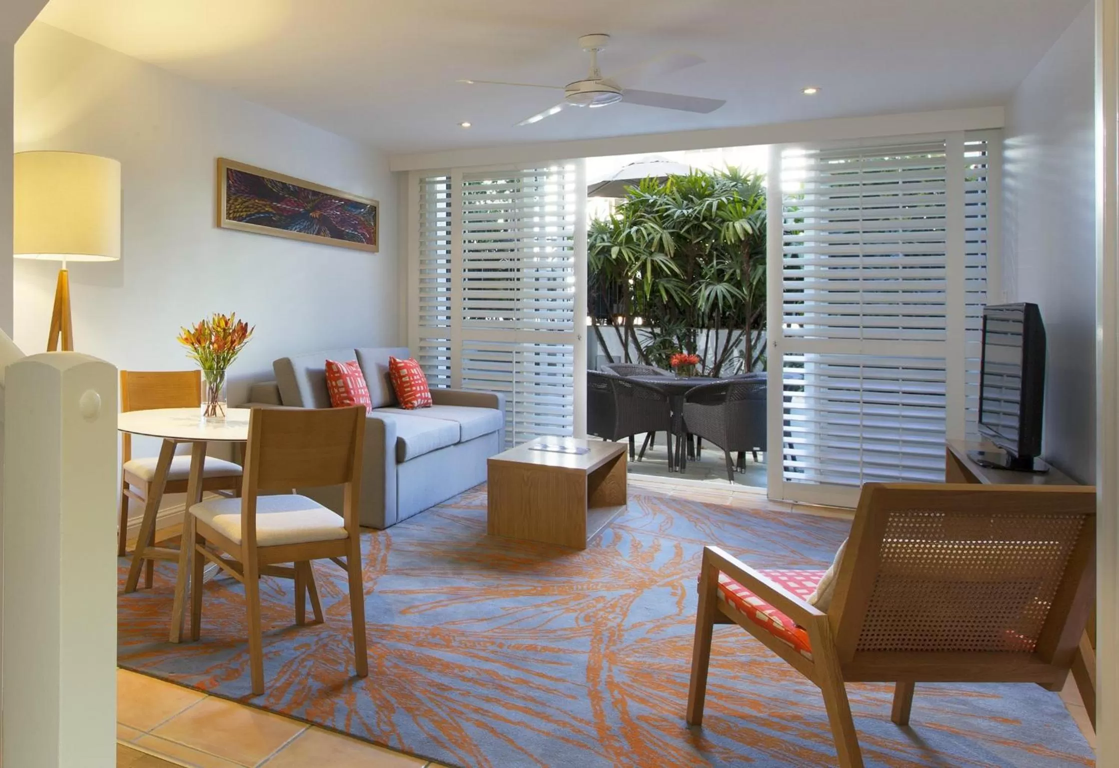 Living room in Sofitel Noosa Pacific Resort
