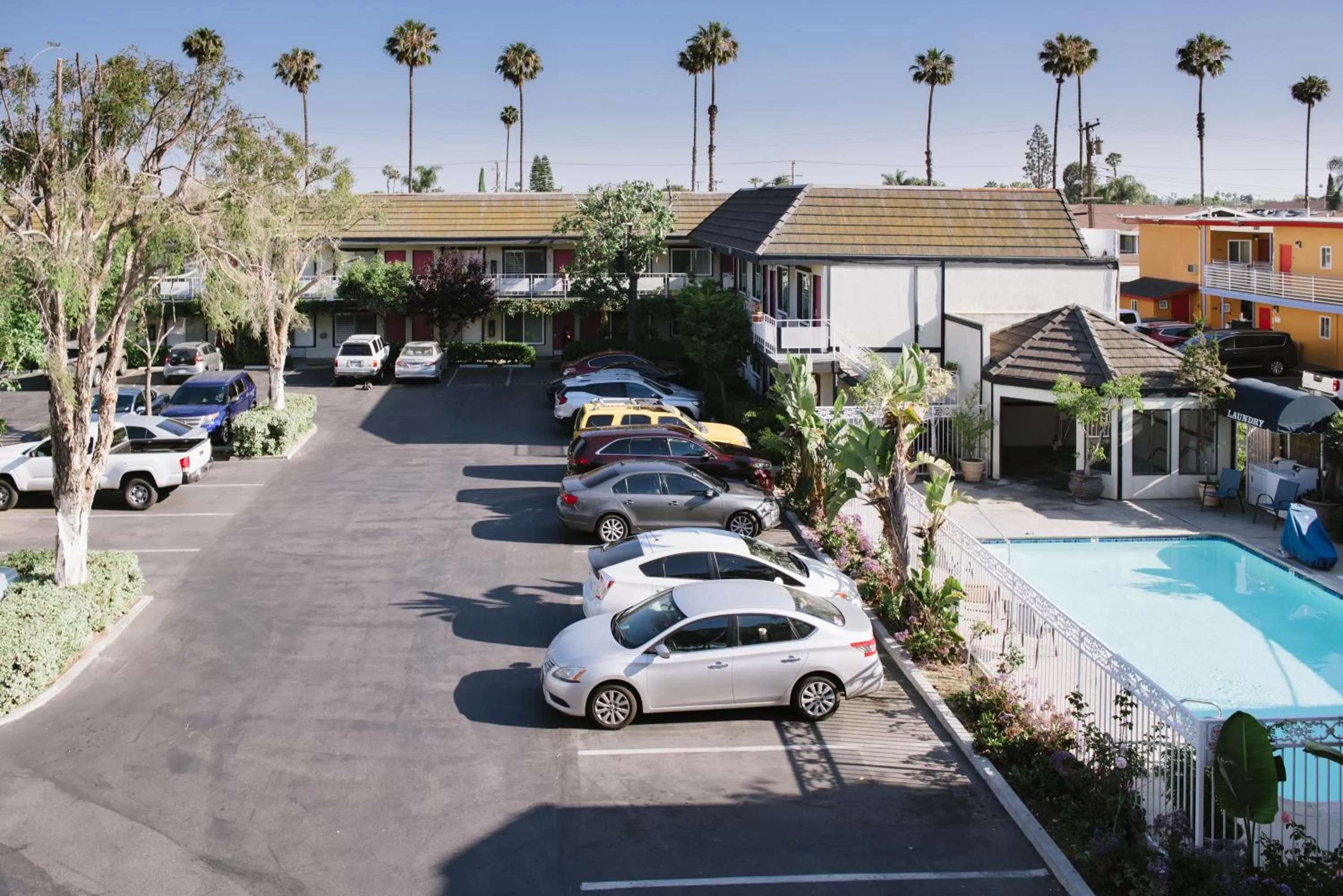 Parking in Alamo Inn and Suites - Convention Center