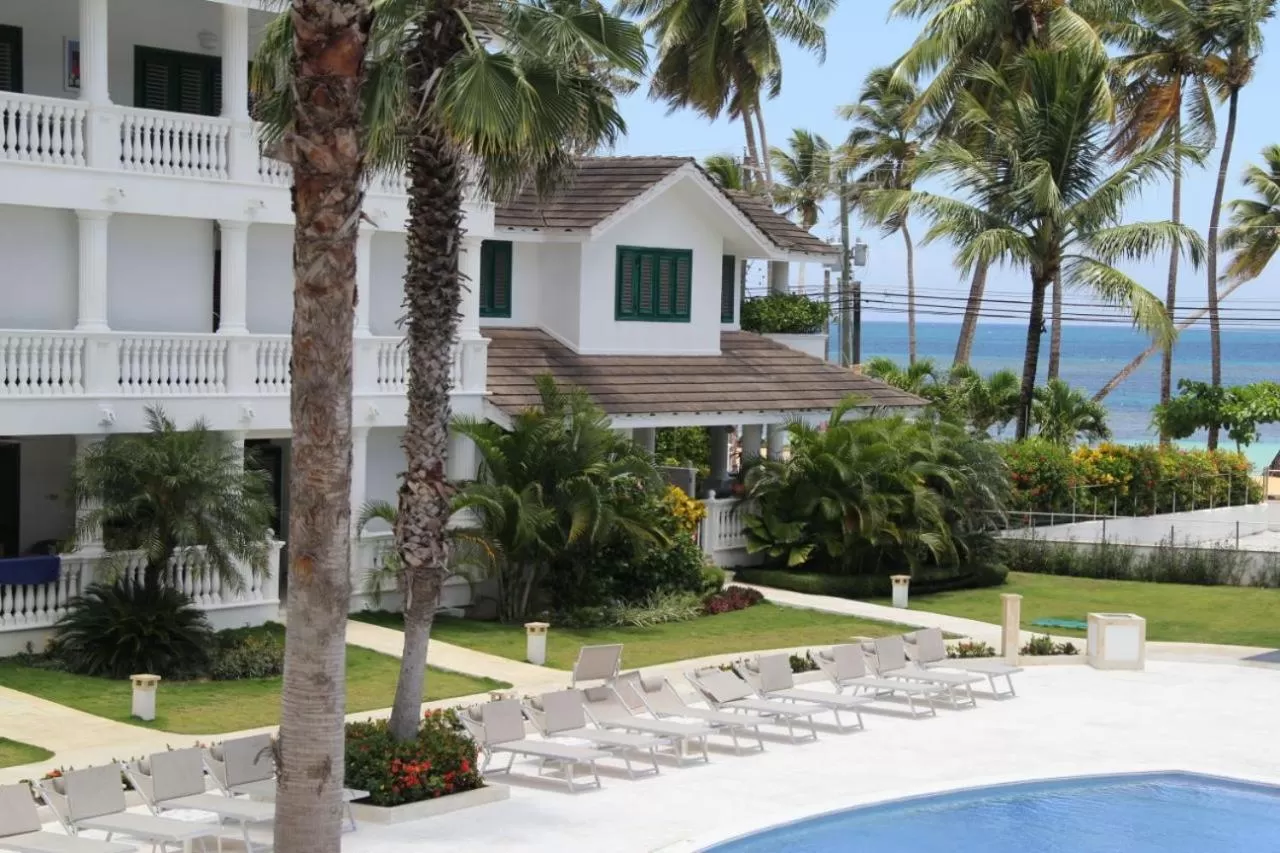 Villa - Beach Front in Hoteles Josefina