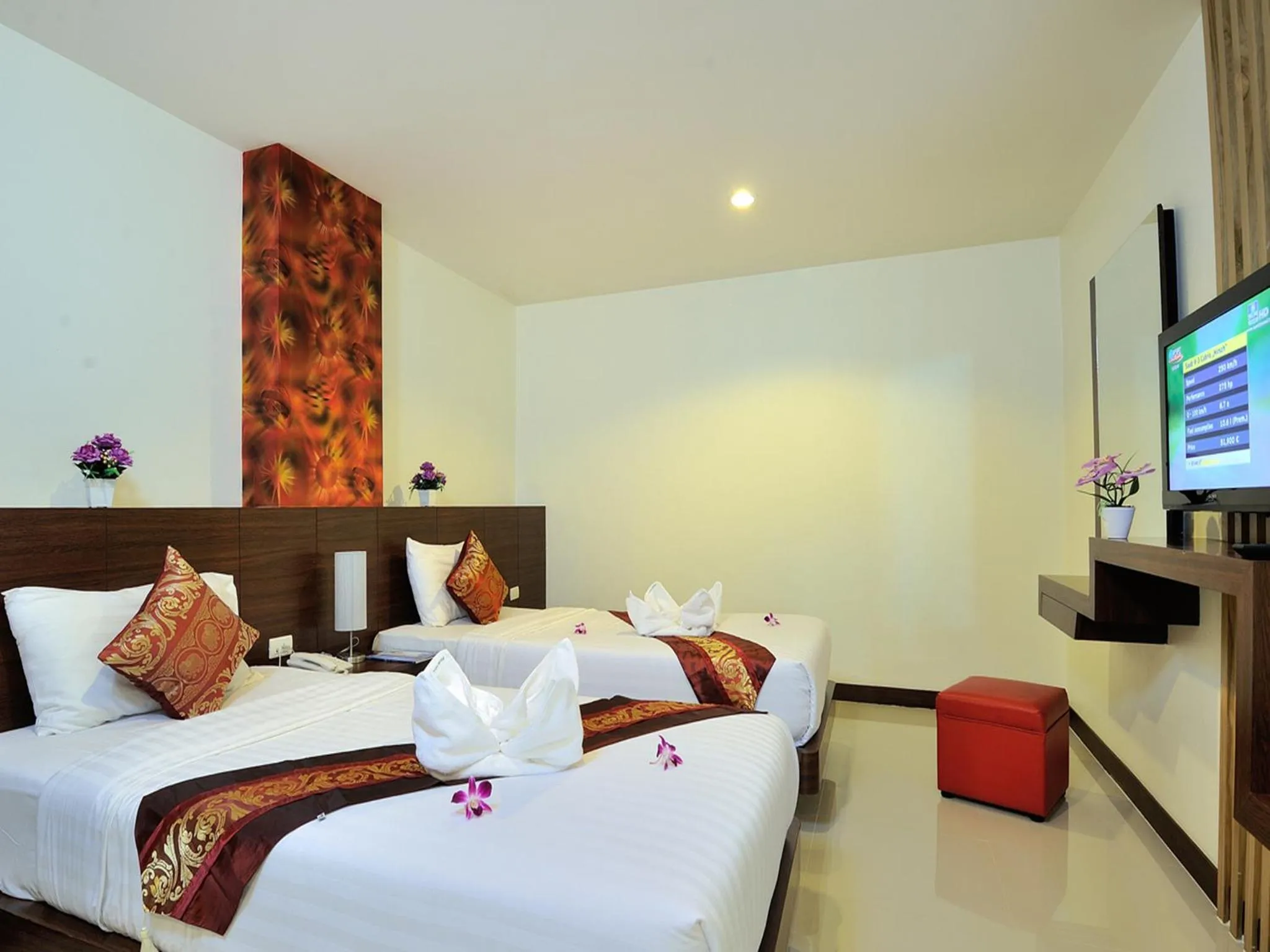 Bed in Pimrada Hotel