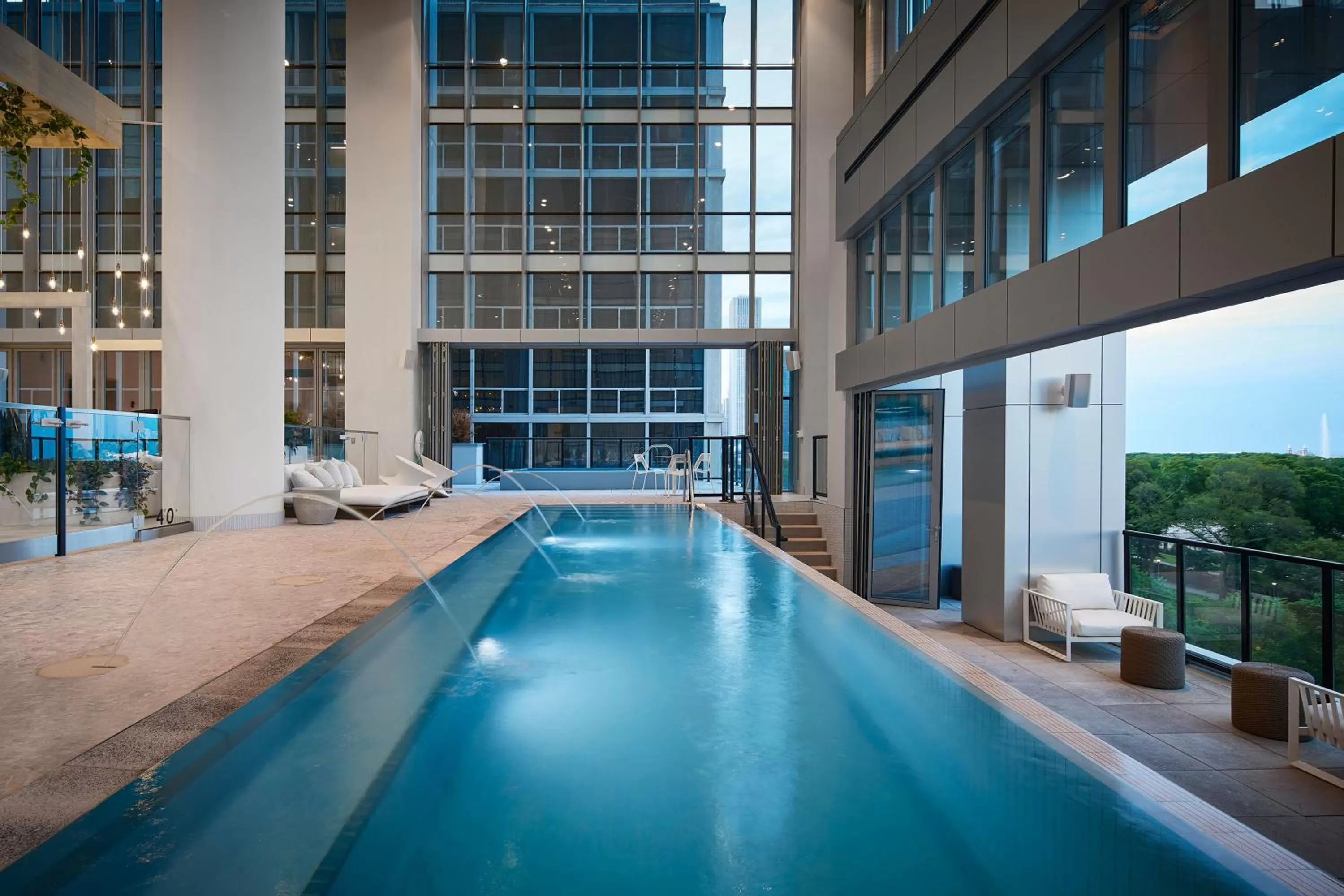 Swimming pool in Sentral Michigan Avenue