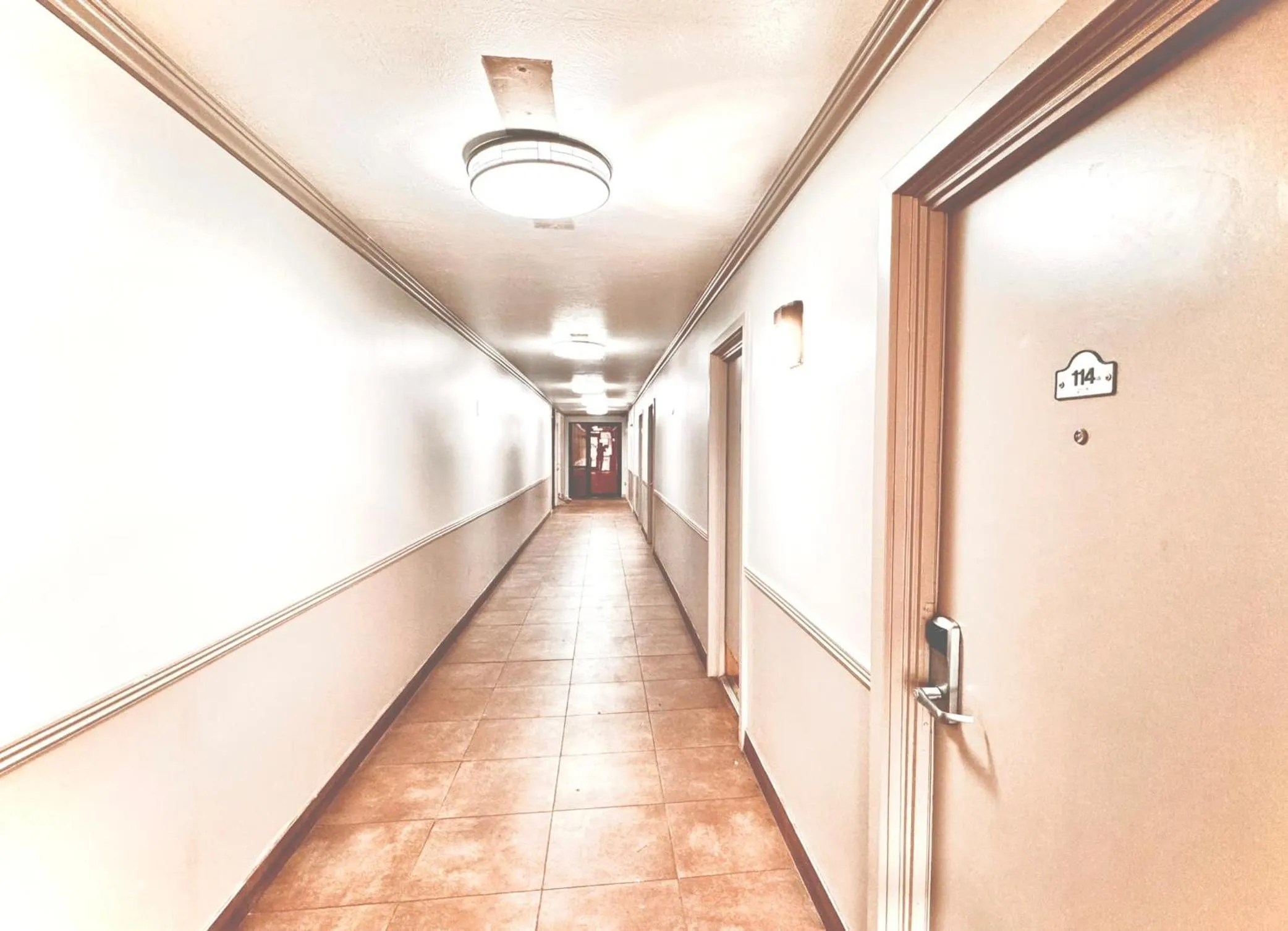 Property building in Discovery Inn