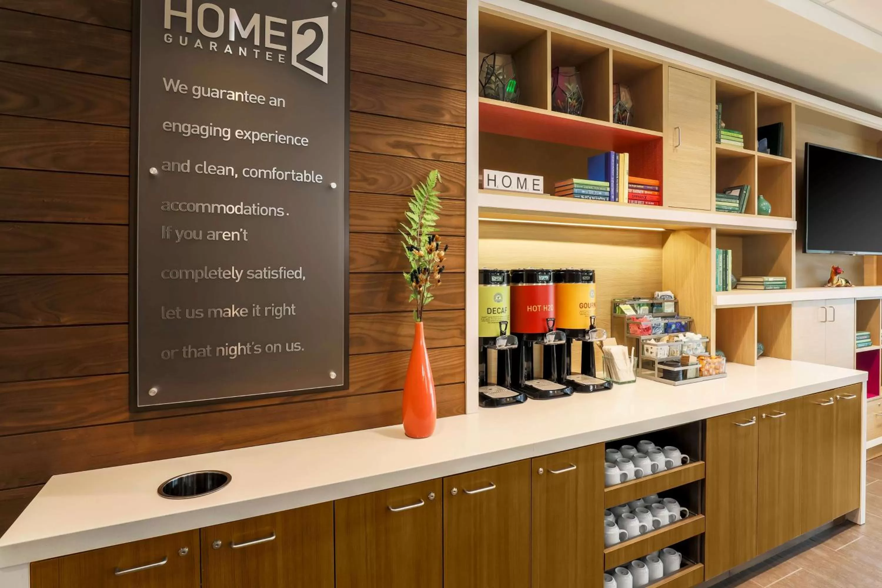 Lobby or reception in Home2 Suites By Hilton West Sacramento, Ca