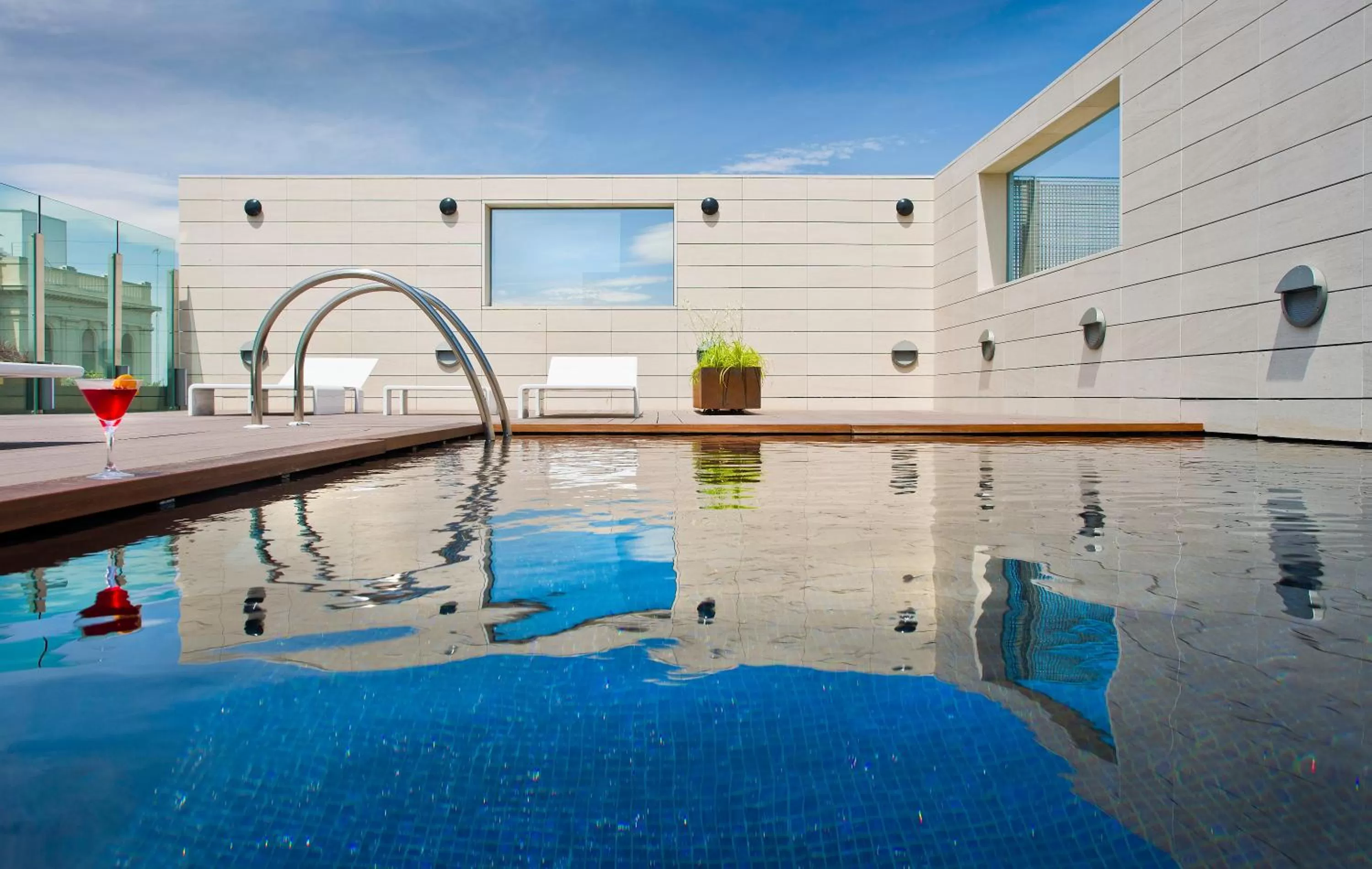 Swimming pool in Hotel Alfonso