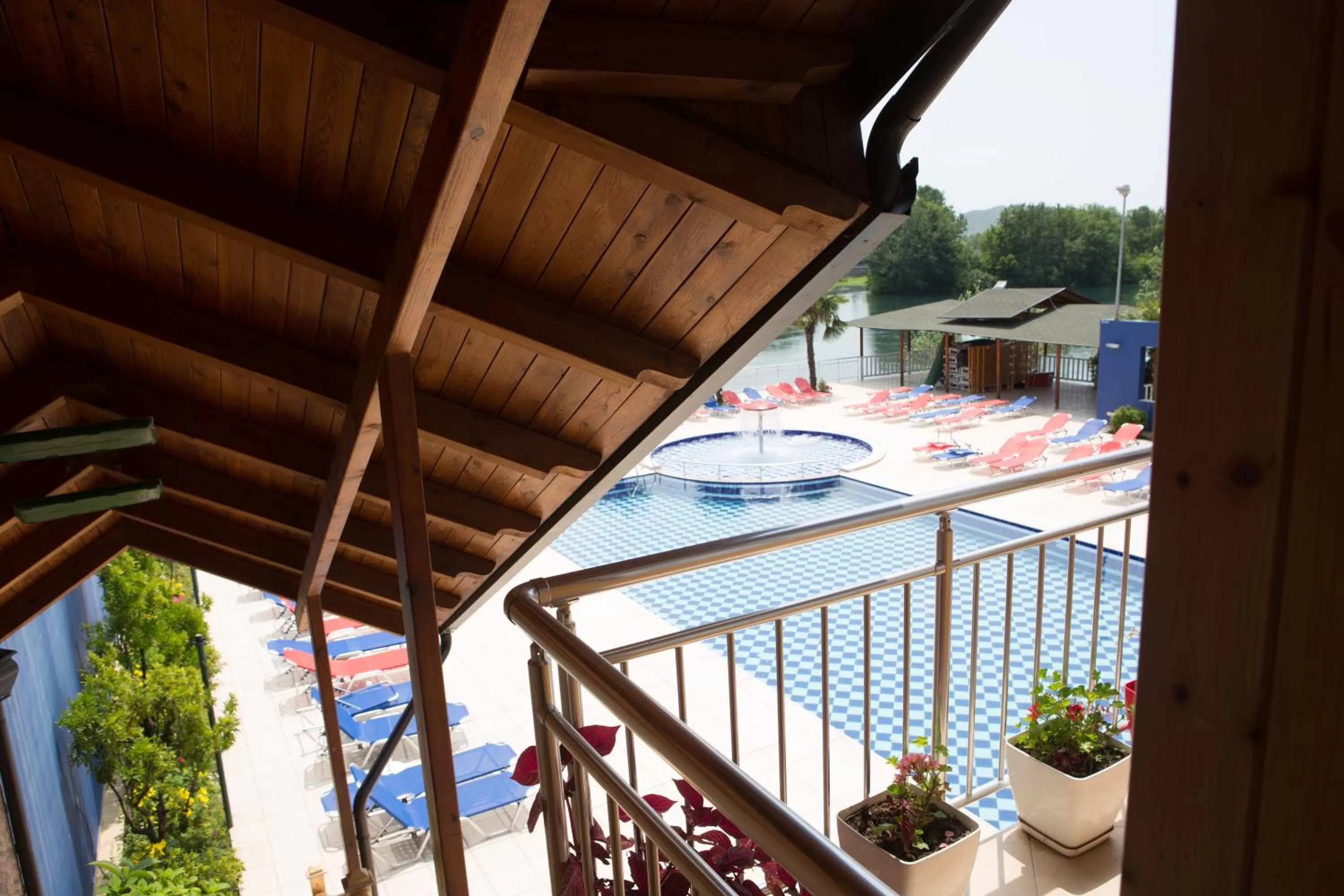 Pool view in Buna Park Hotel