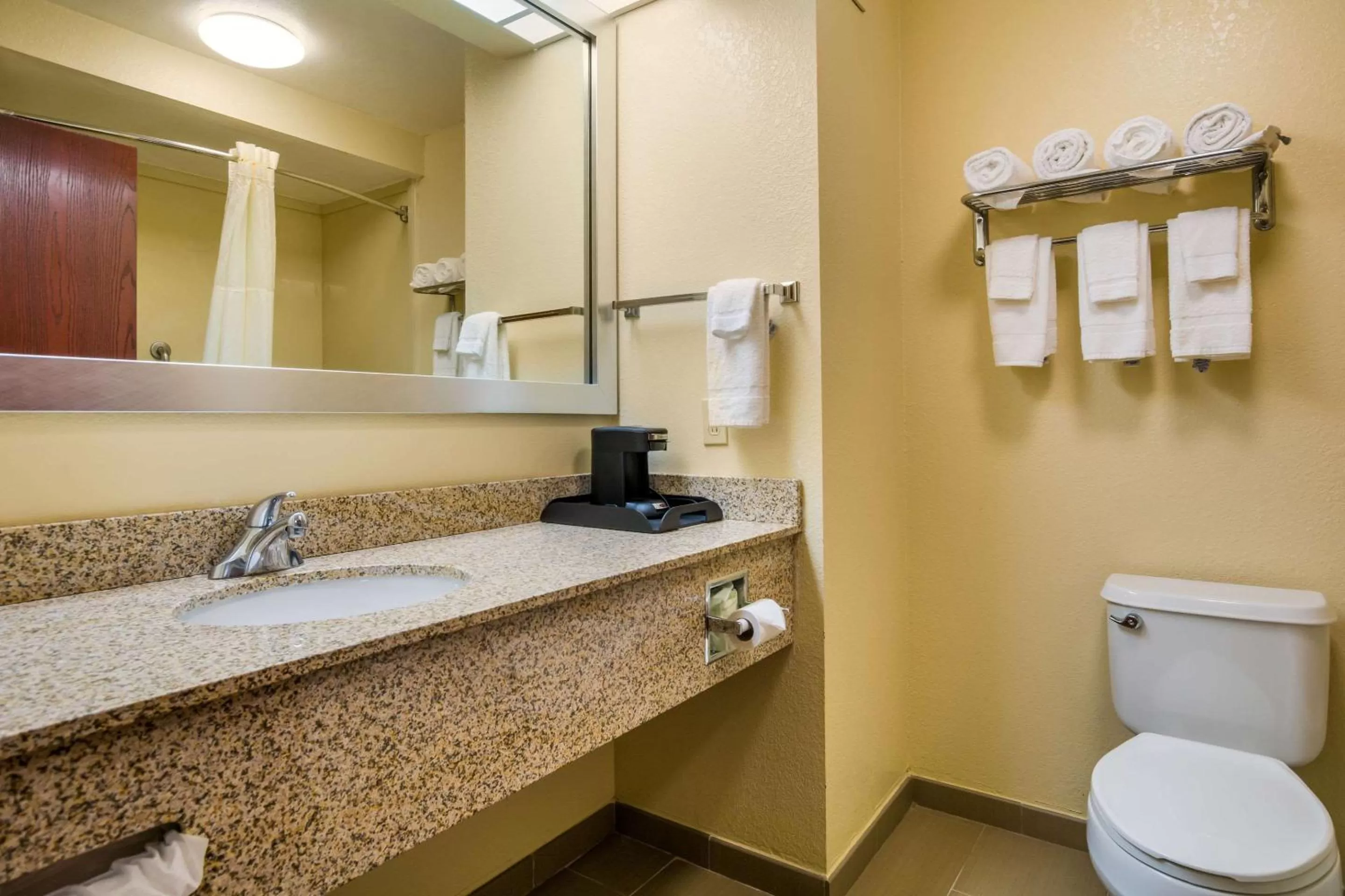 Bathroom in Quality Inn & Suites Sellersburg - Louisville Area
