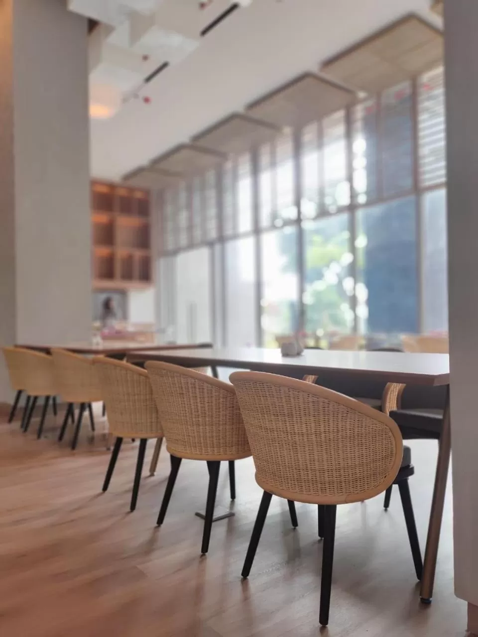 Restaurant/places to eat in Ra Suites Simatupang