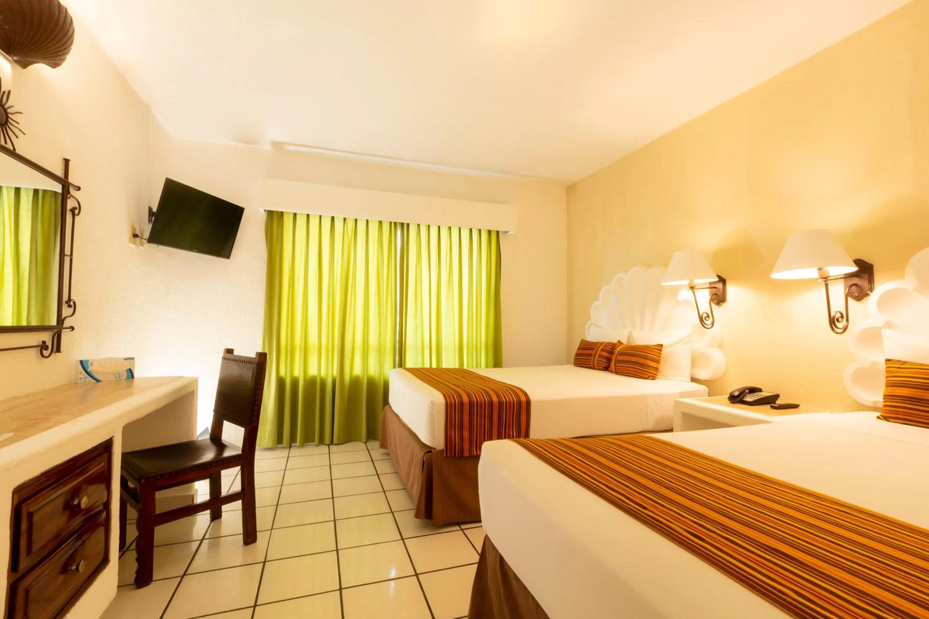 Bed in Las Palmas by the Sea All Inclusive