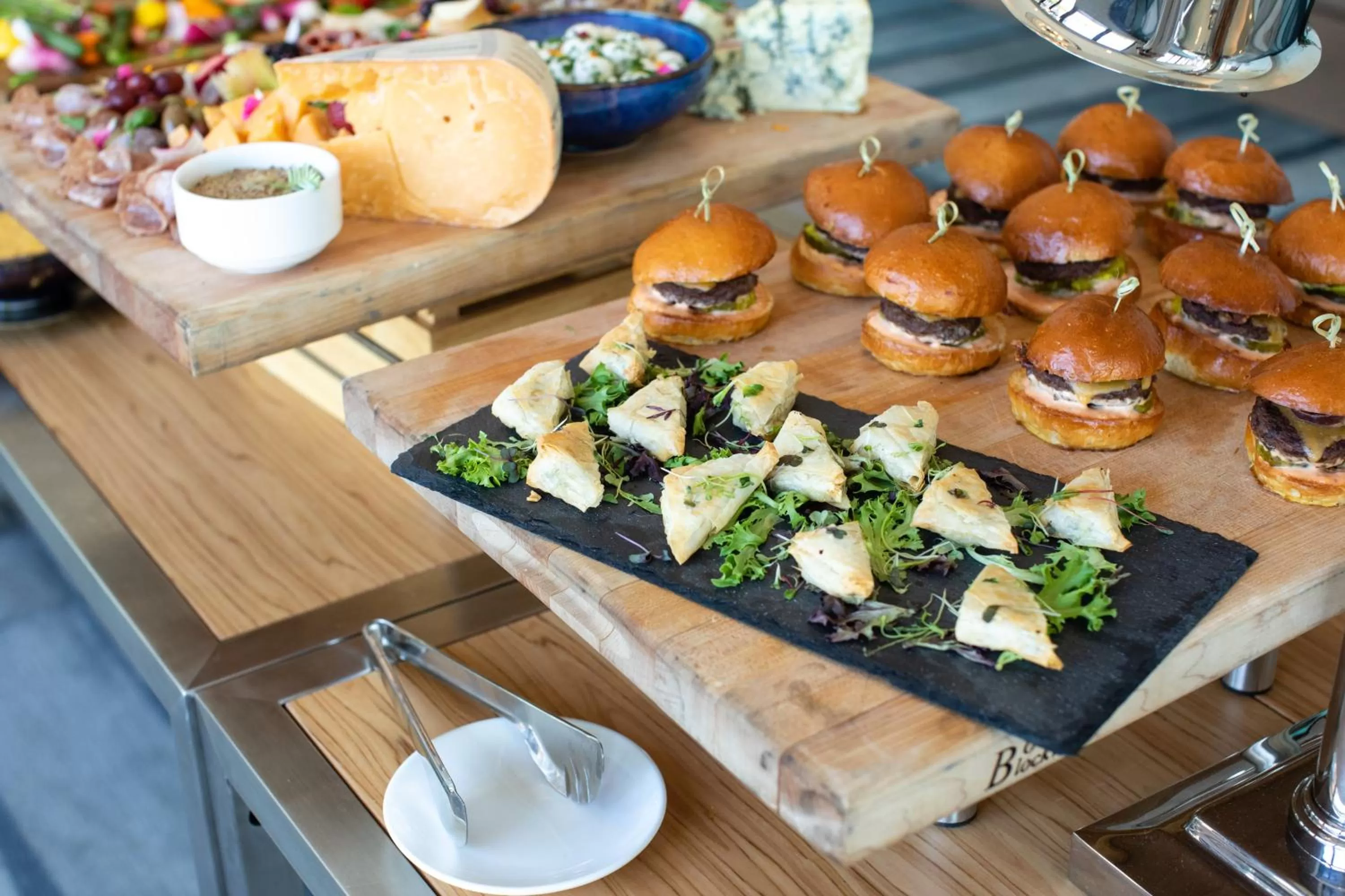 Meeting/conference room in Hotel Indigo Seattle Everett Waterfront Place by IHG