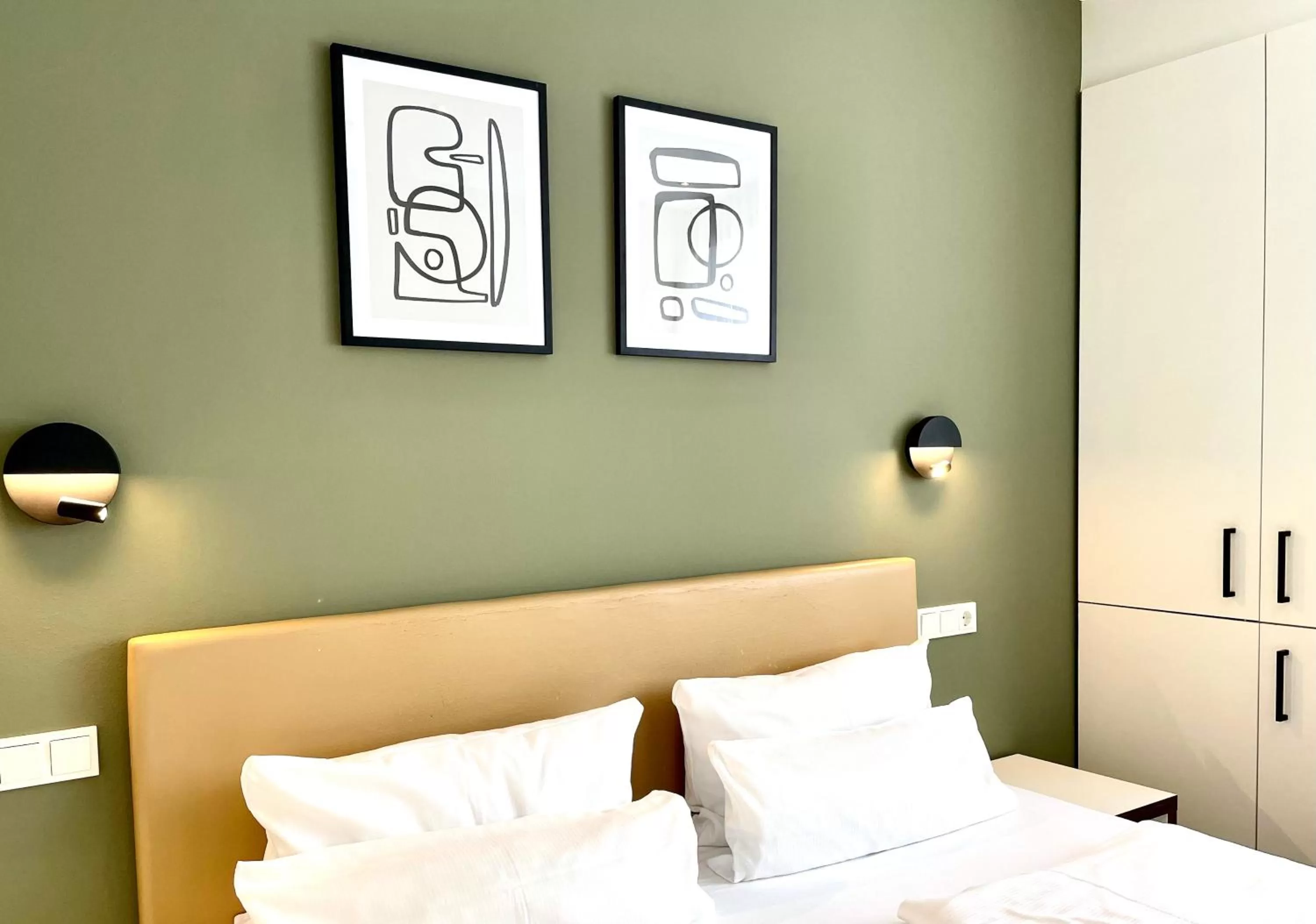 Bedroom, Bed in zeitwohnhaus SUITE-HOTEL & SERVICED APARTMENTS